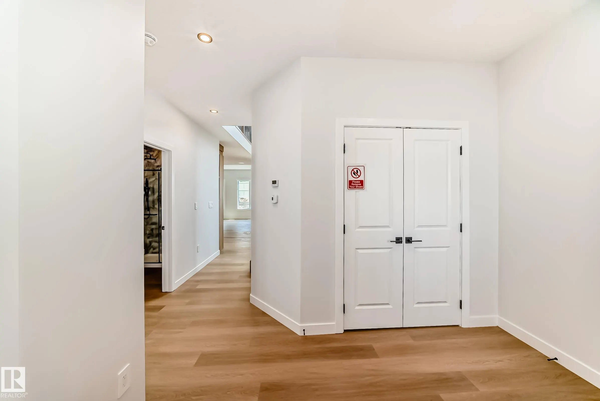 47 MEADOWGROVE Lane