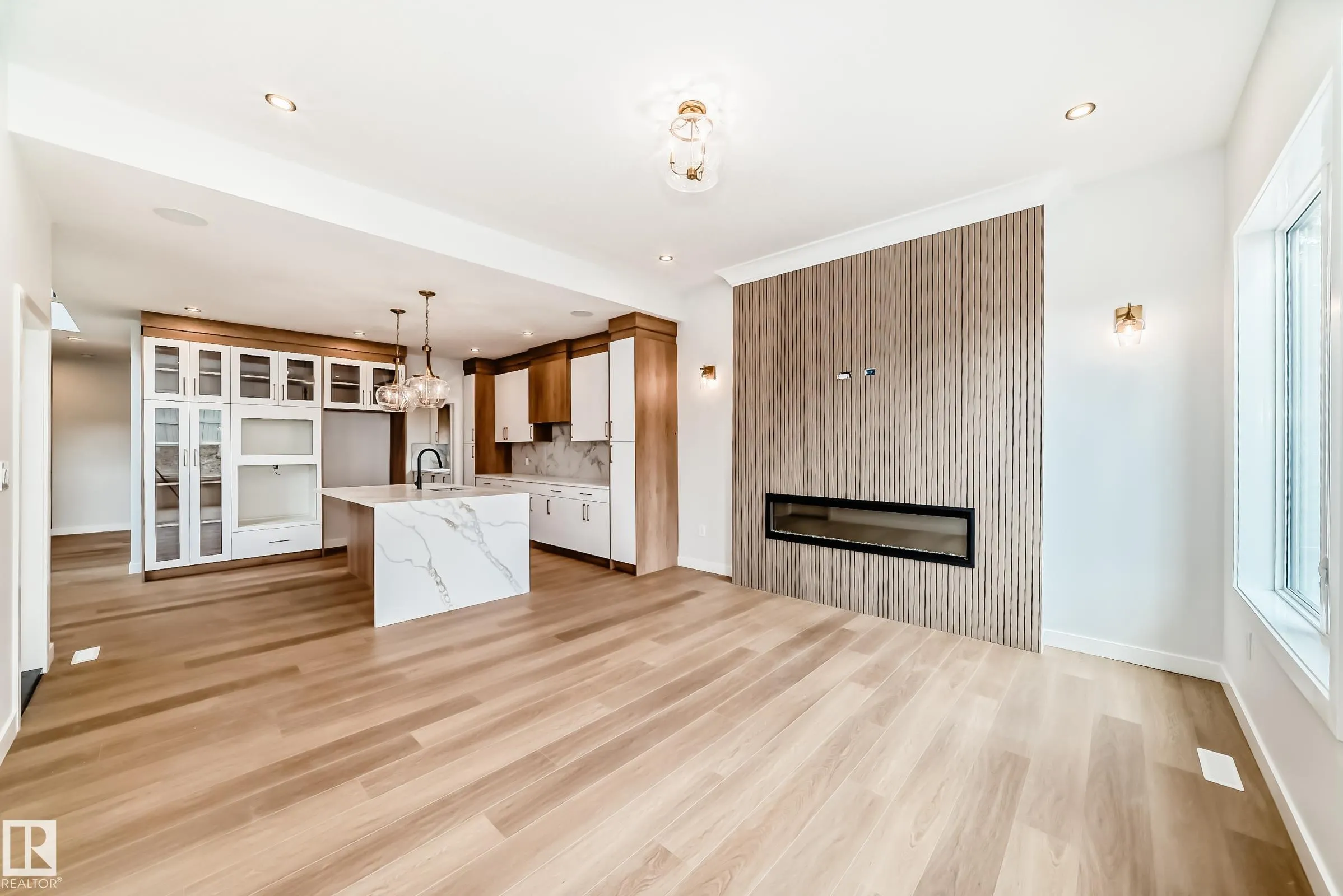 47 MEADOWGROVE Lane