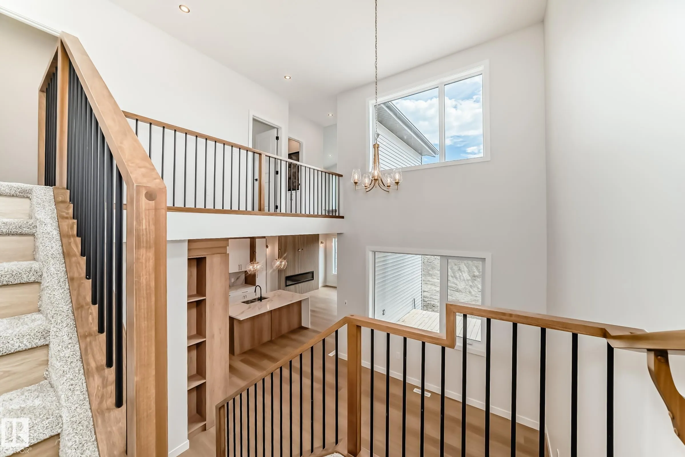 47 MEADOWGROVE Lane
