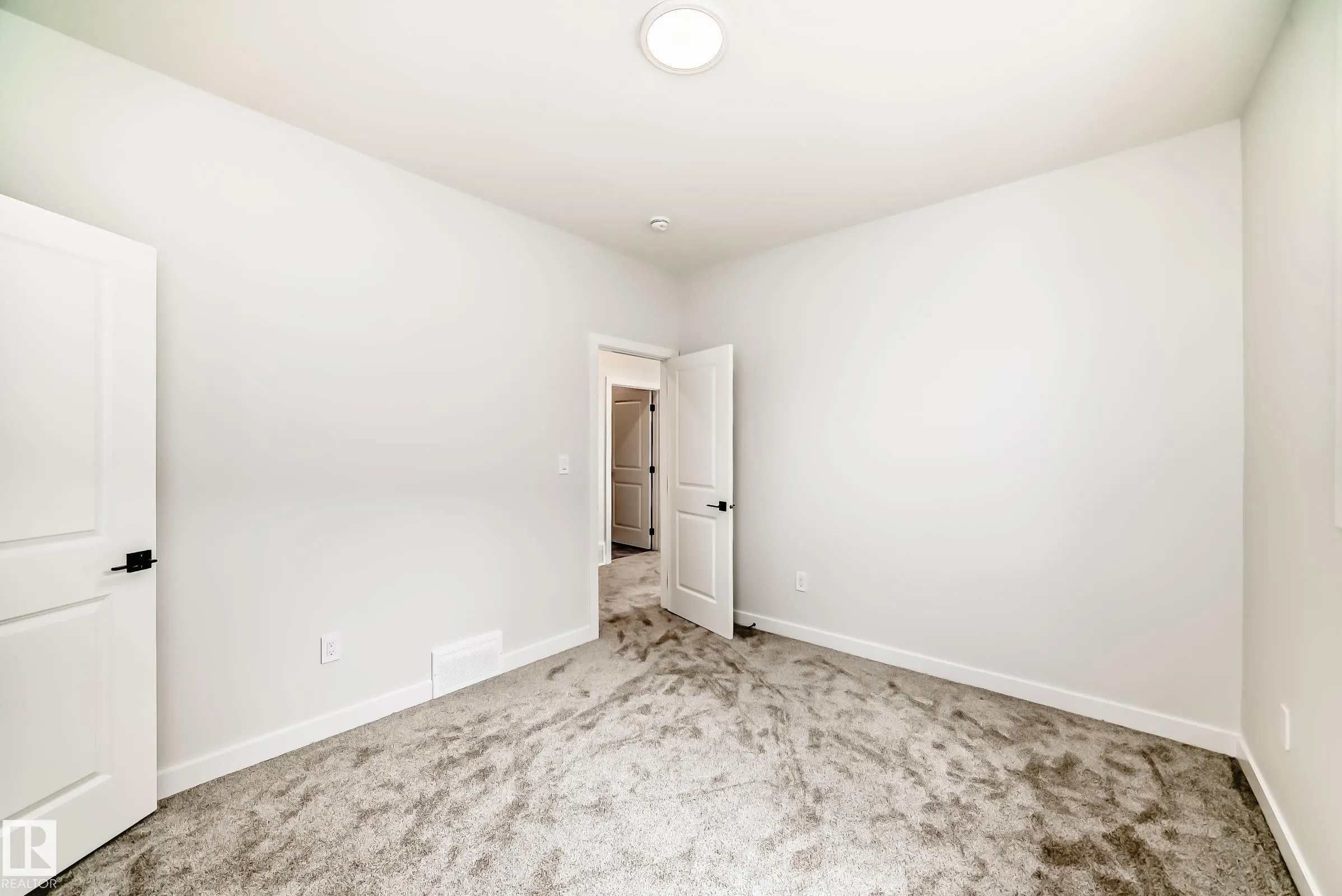 47 MEADOWGROVE Lane