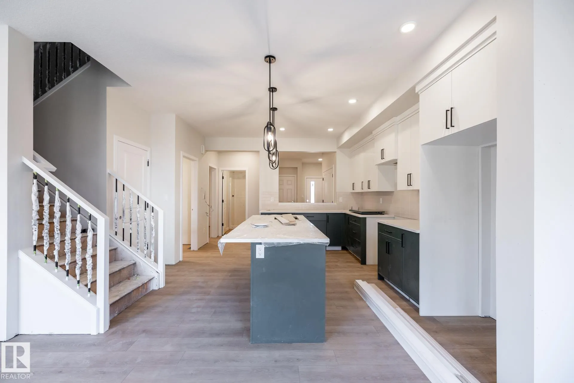 2358 MUCKLEPLUM Way