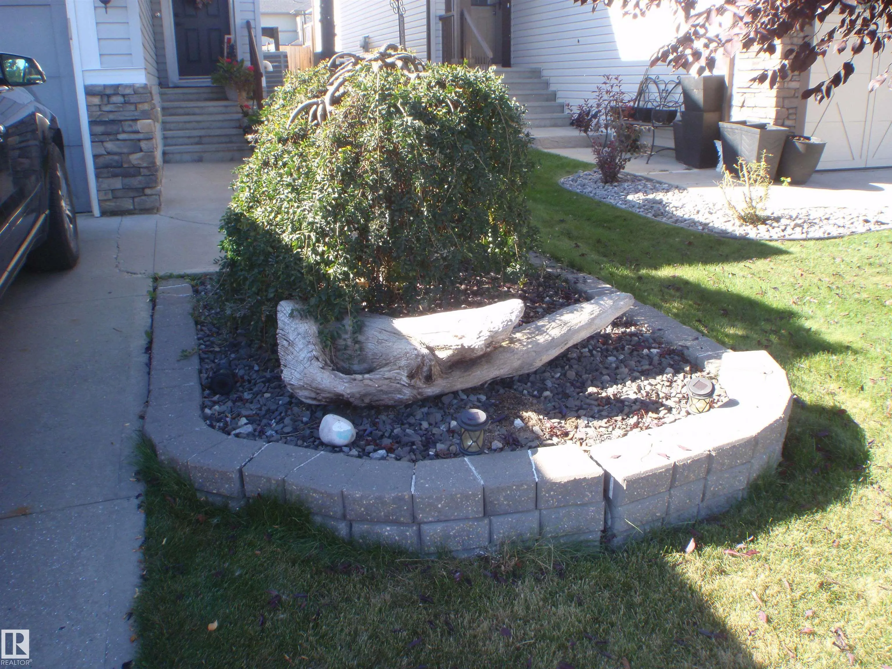 19 Halladay Boulevard