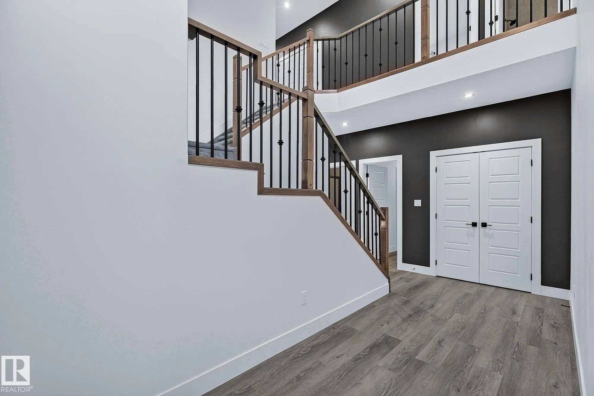 22 SYDWYCK Circle