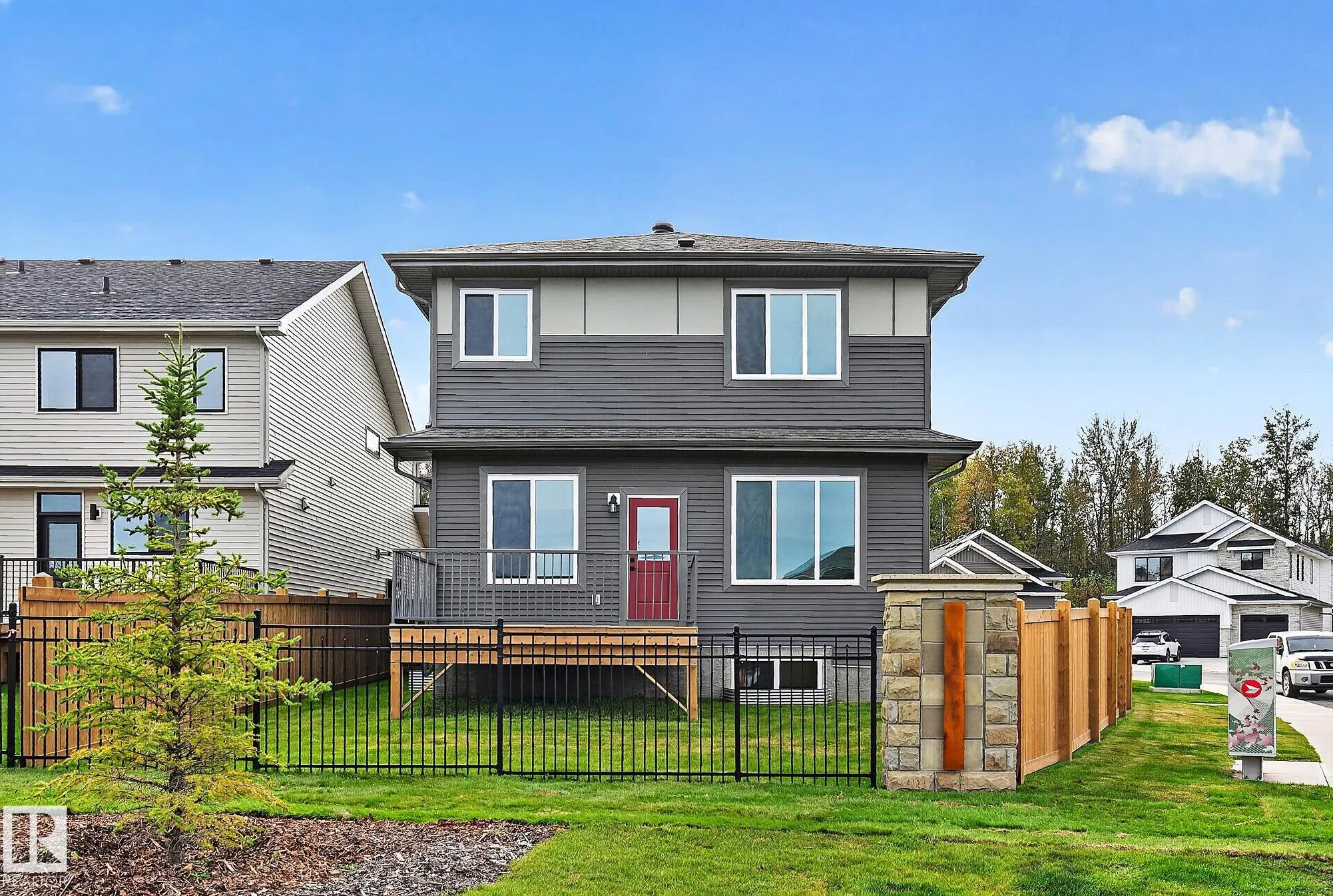 22 SYDWYCK Circle