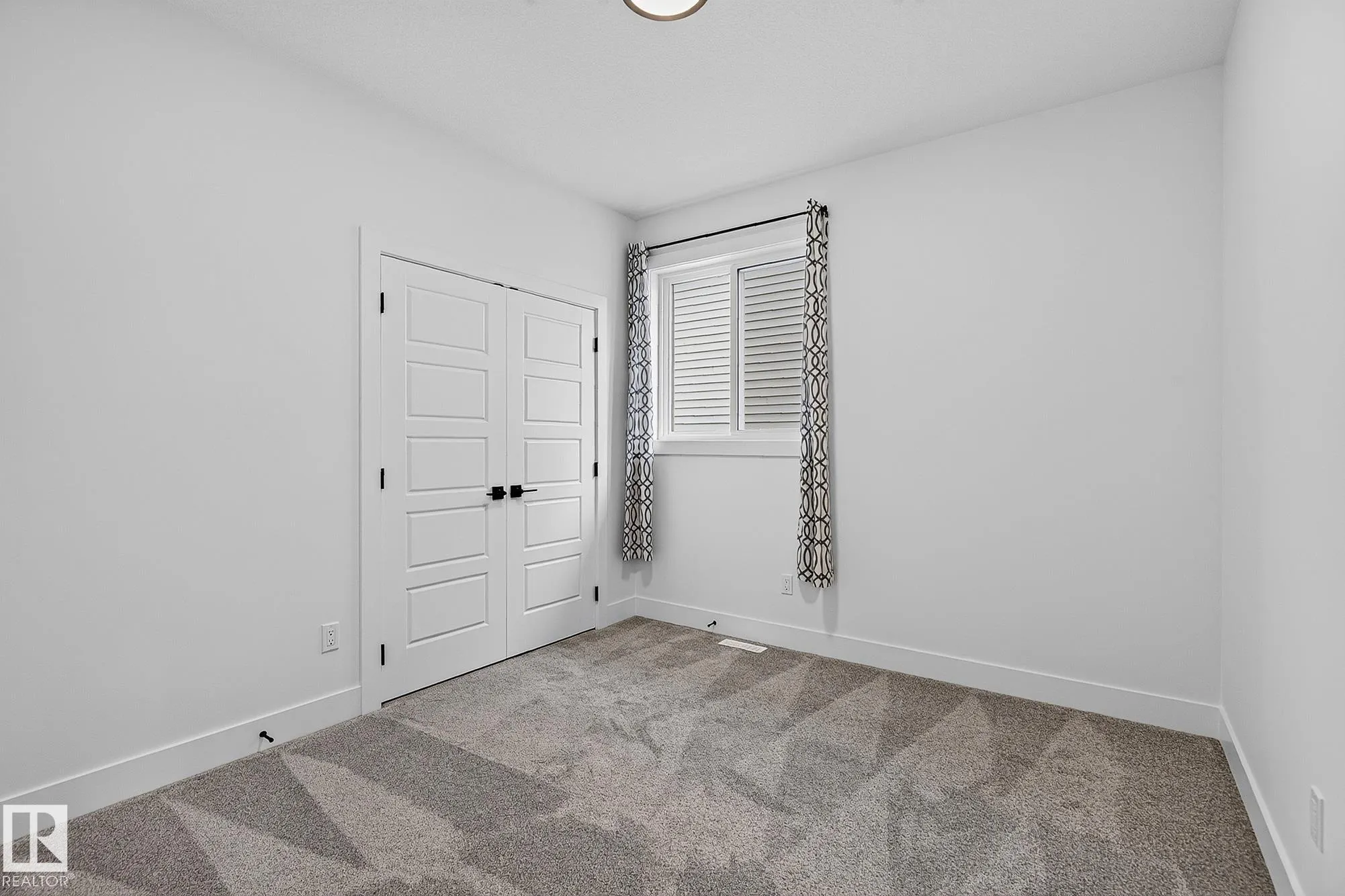 22 SYDWYCK Circle