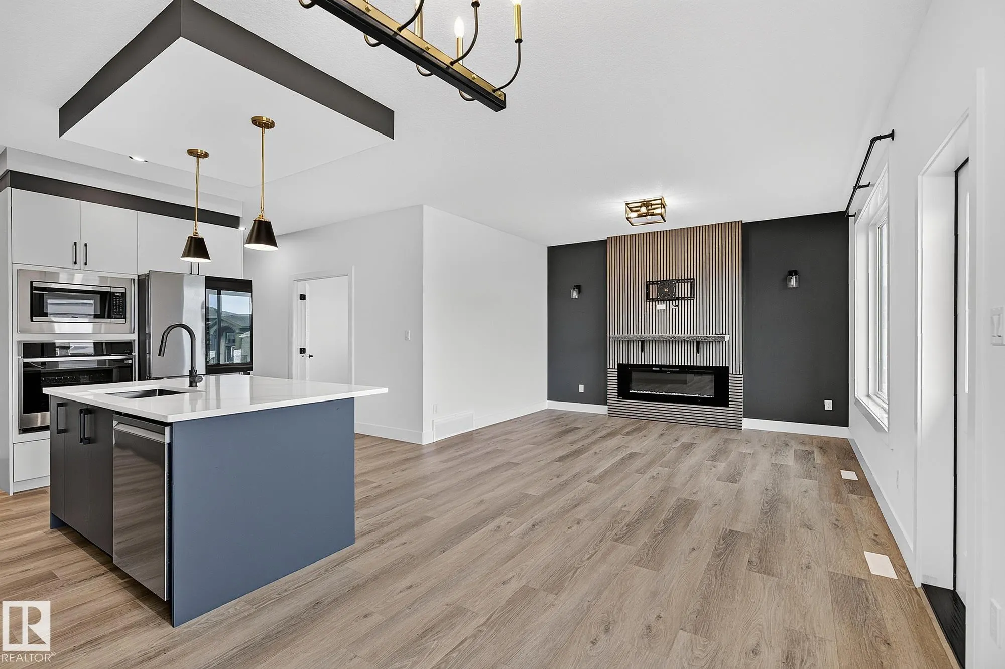 22 SYDWYCK Circle