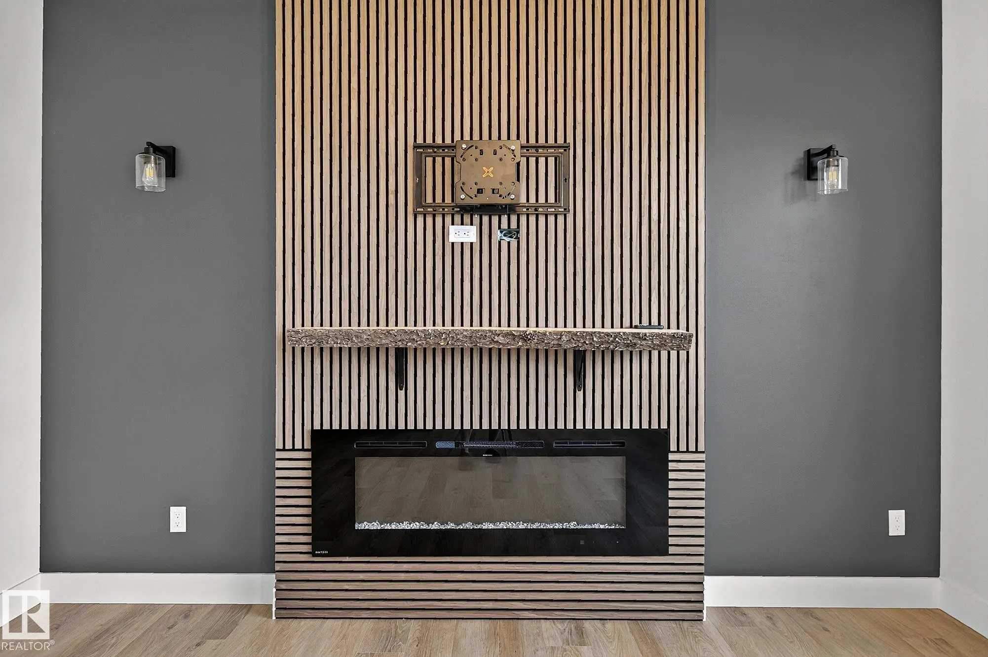 22 SYDWYCK Circle