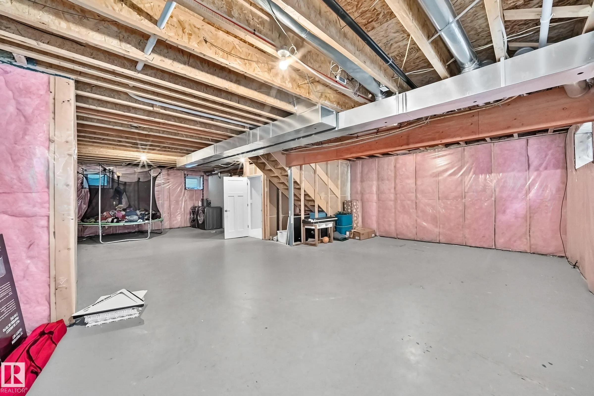 3704 WESTCLIFF Way