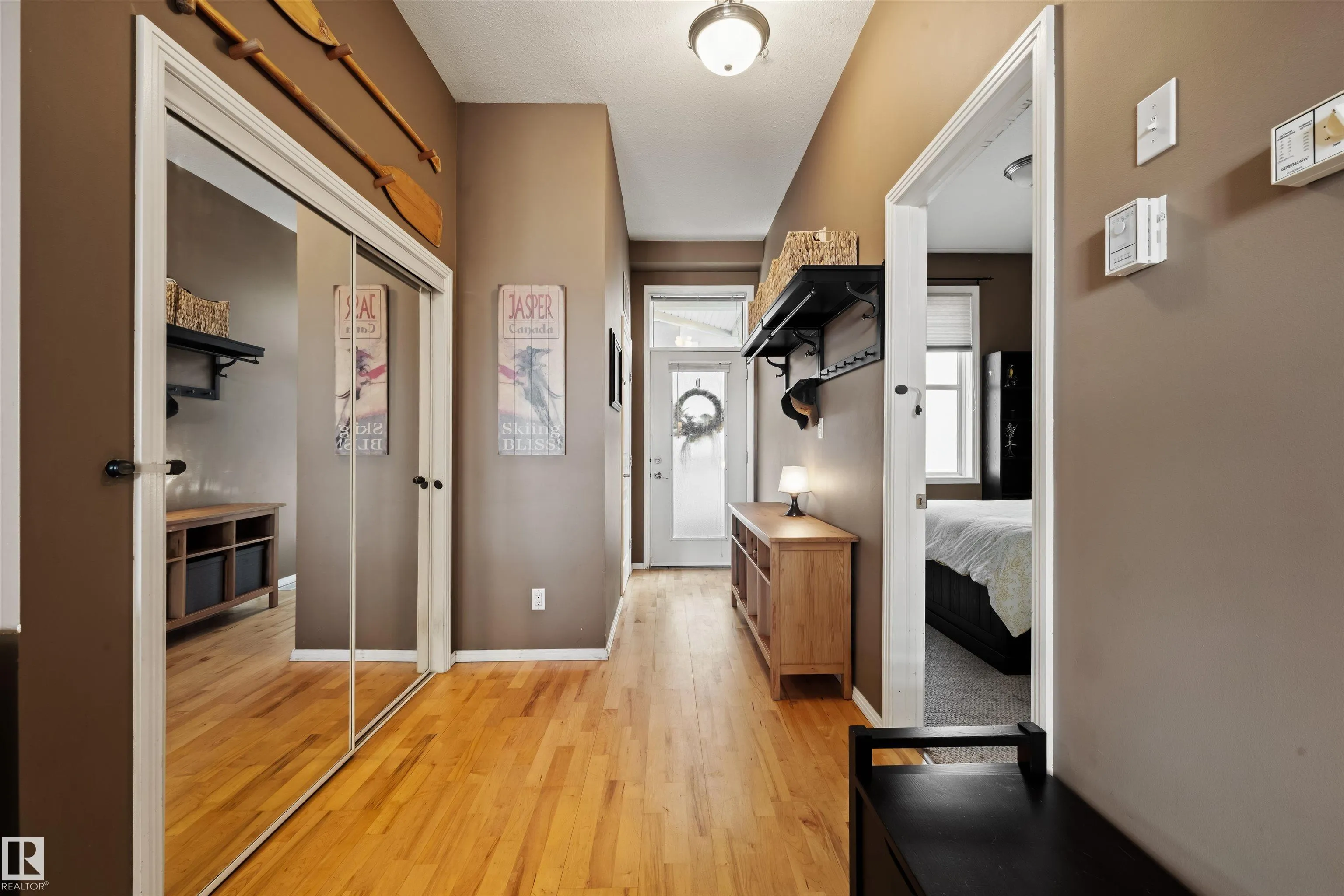 10407 122 Street