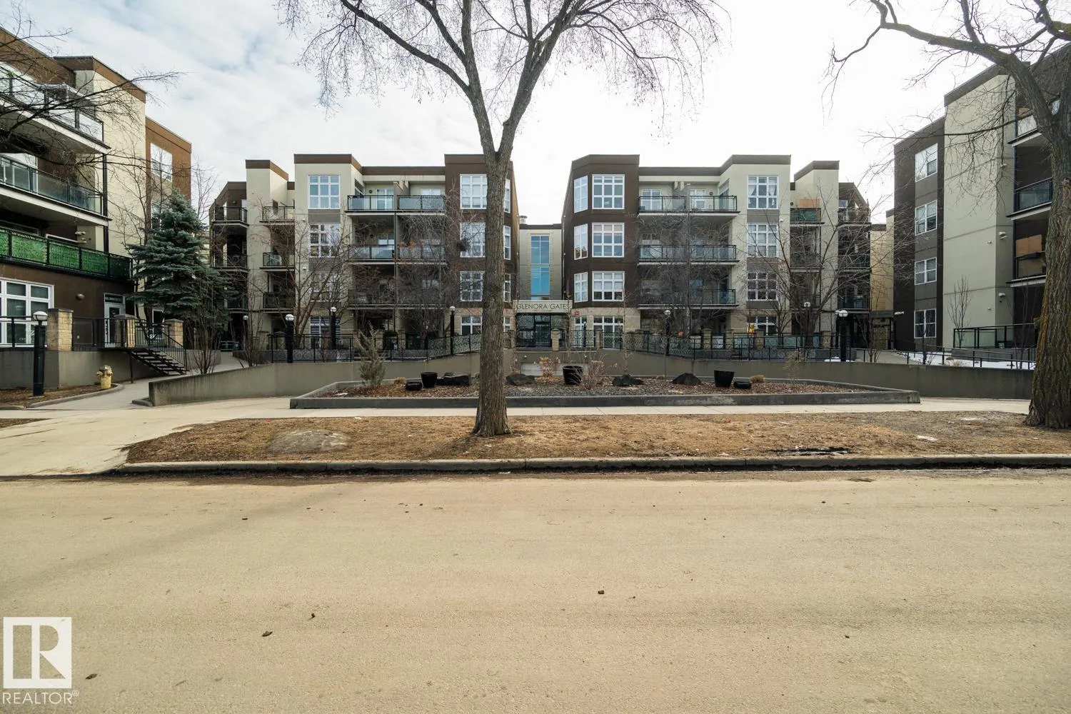 10407 122 Street