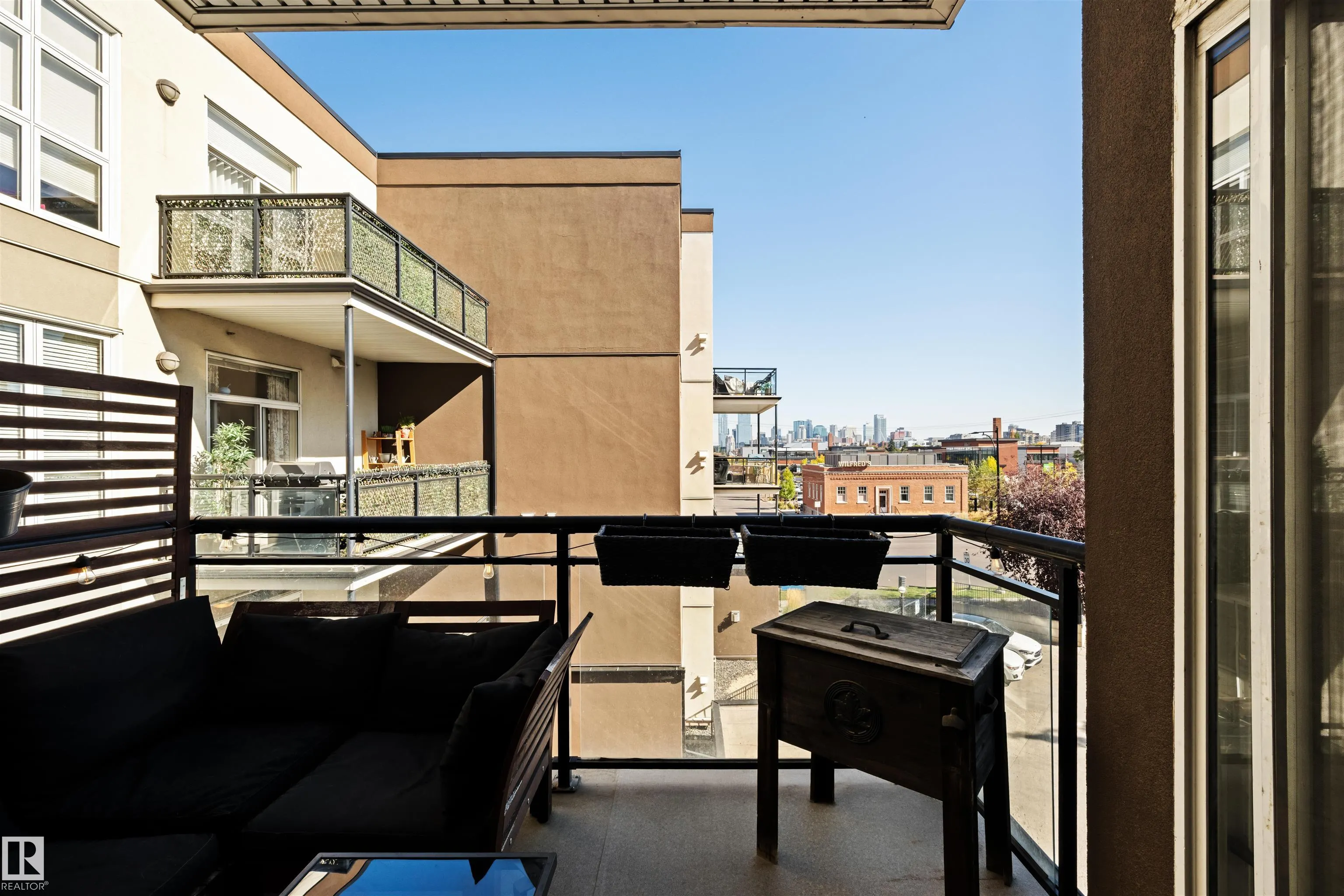 10407 122 Street