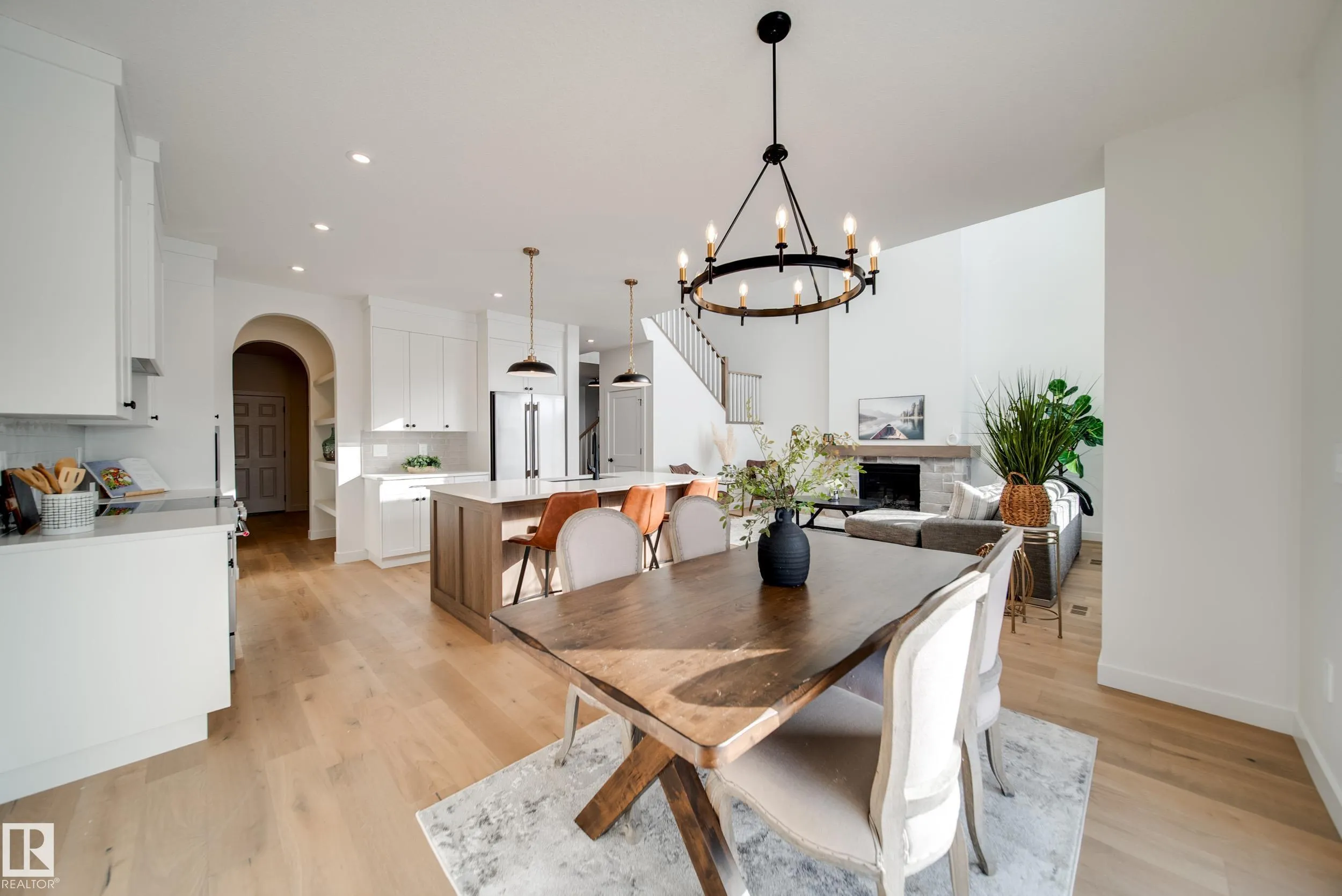 52 Clichy Close