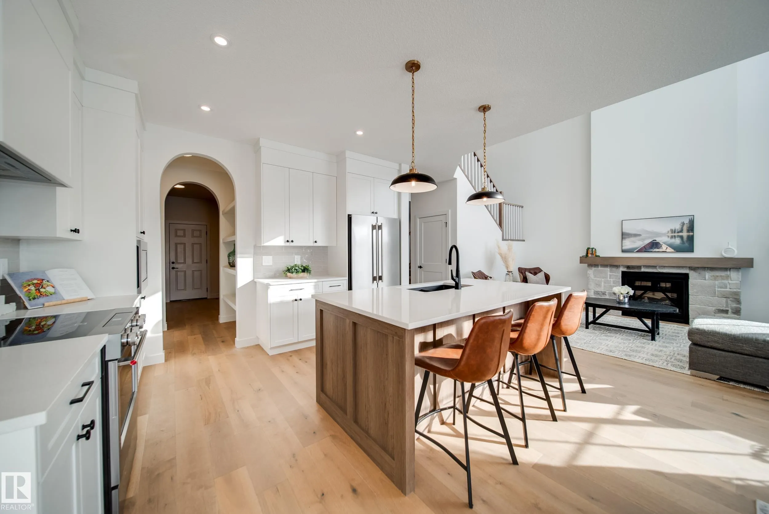 52 Clichy Close