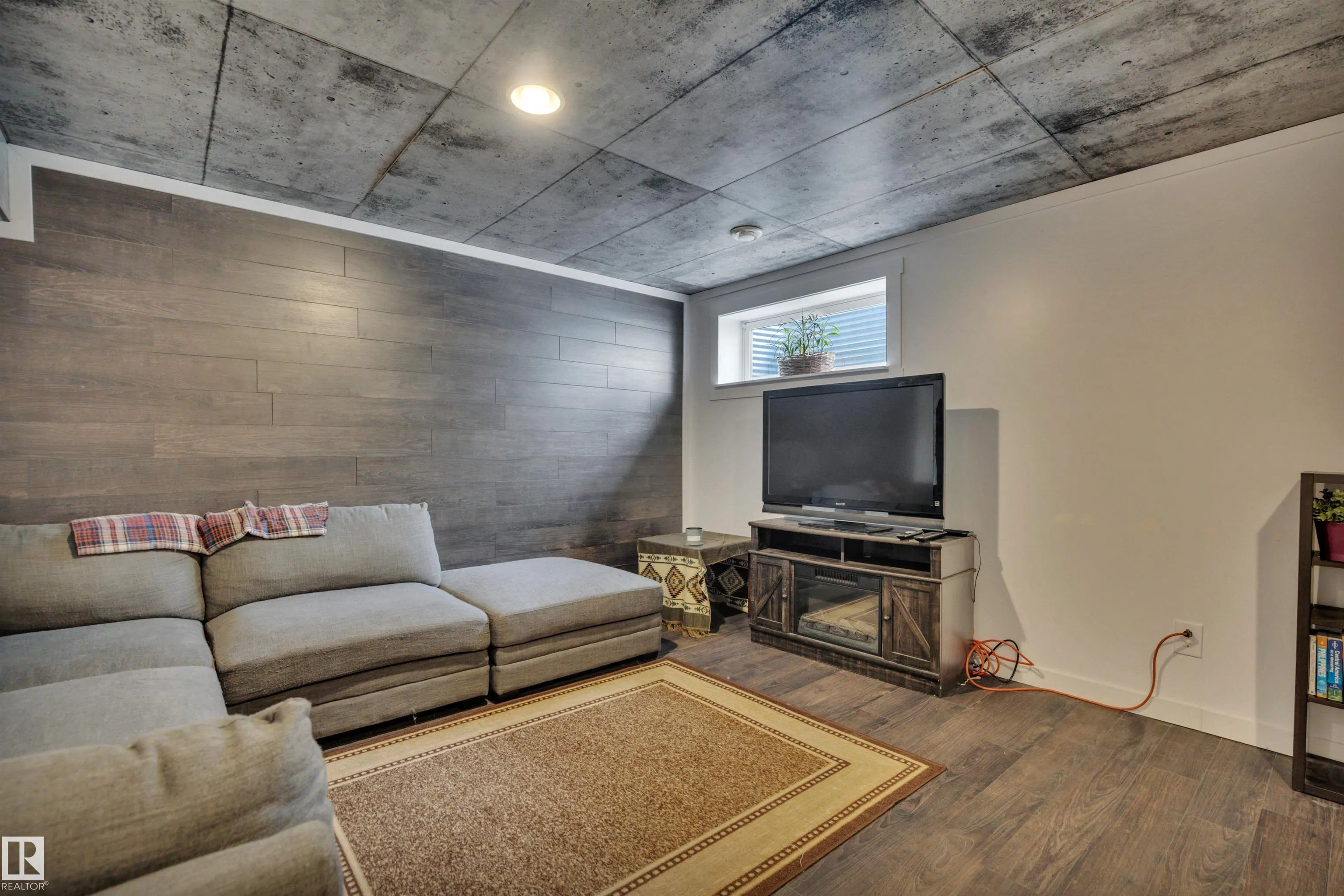 5101 SOLEIL Boulevard