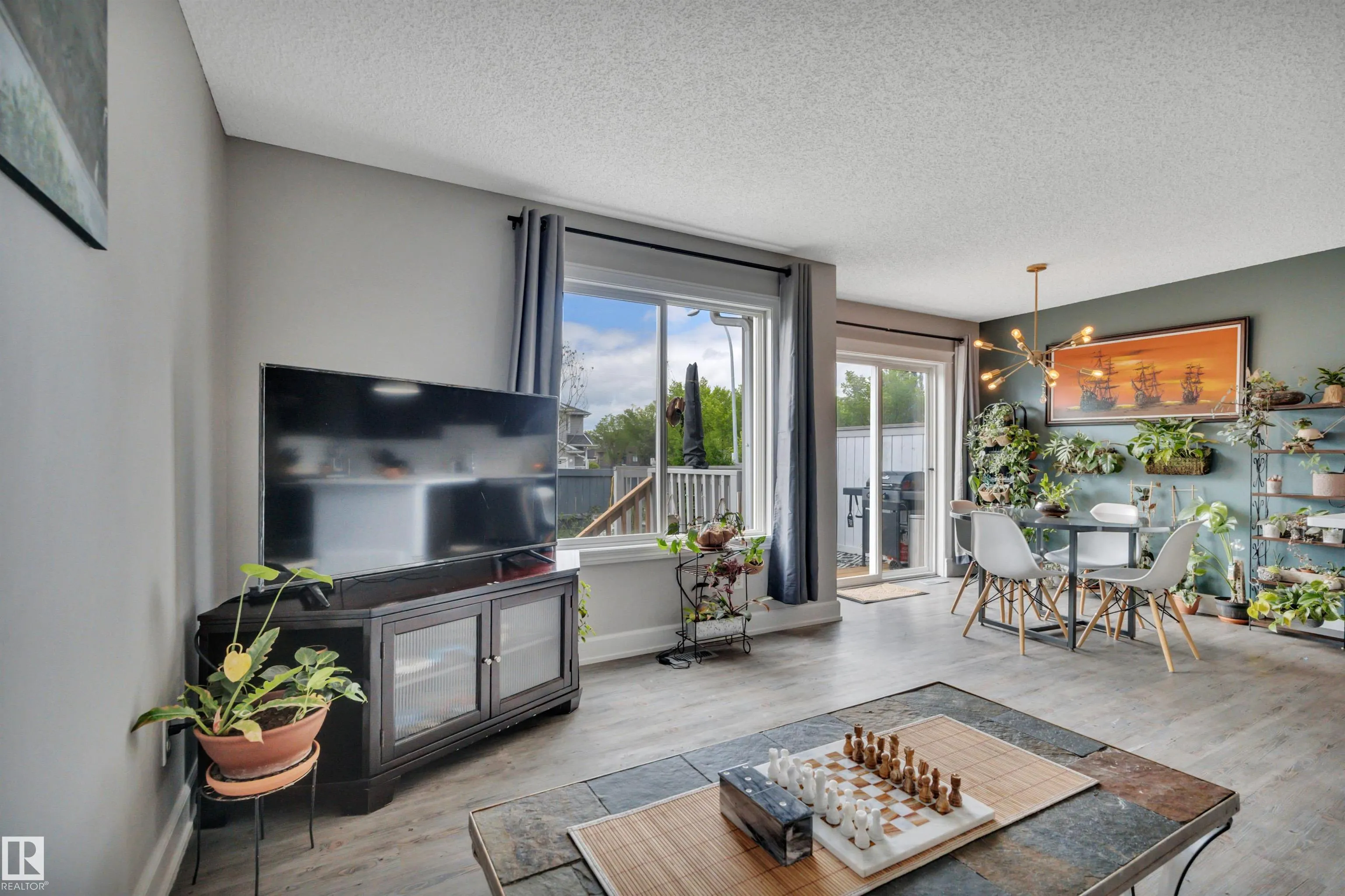 5101 SOLEIL Boulevard