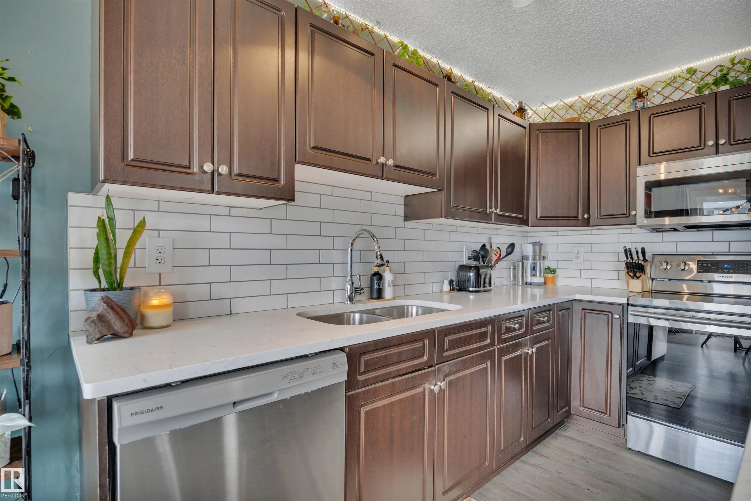 5101 SOLEIL Boulevard