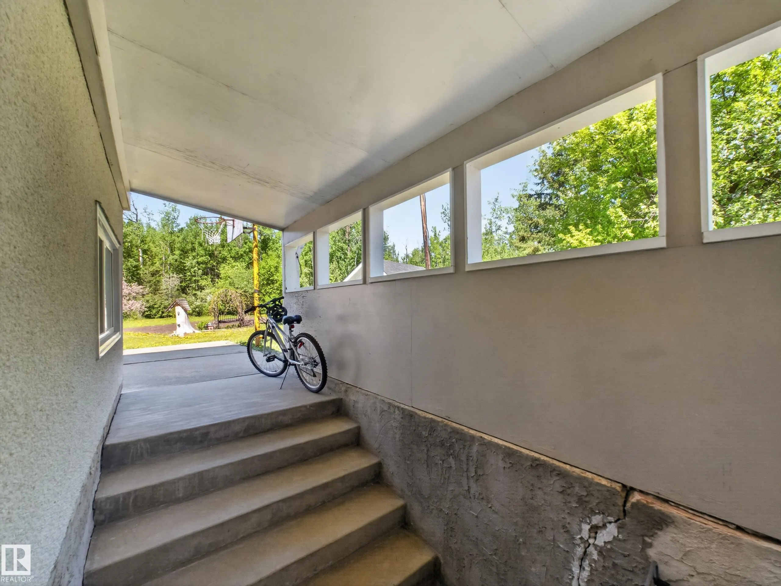 22048 TWP ROAD 522