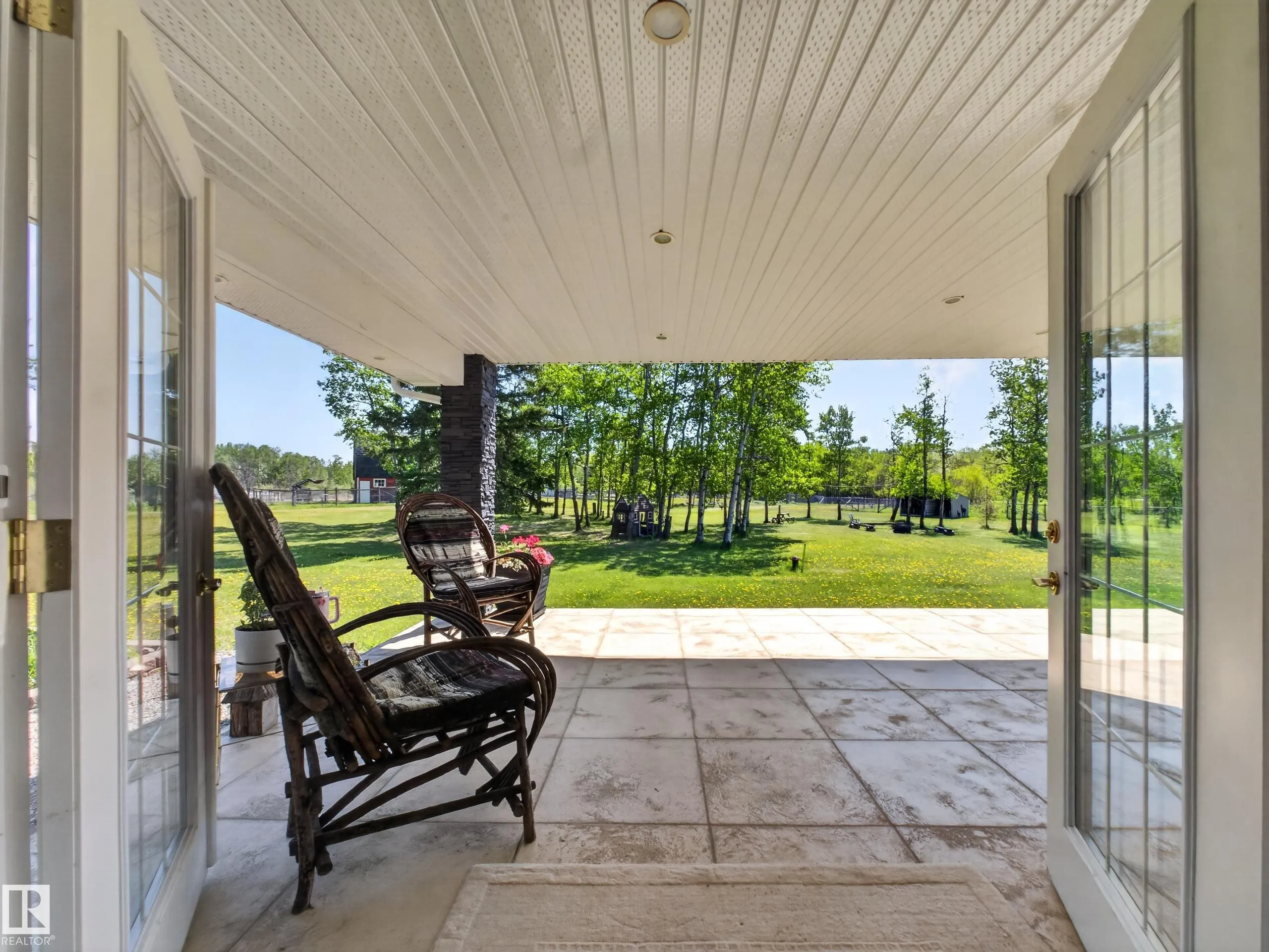 22048 TWP ROAD 522
