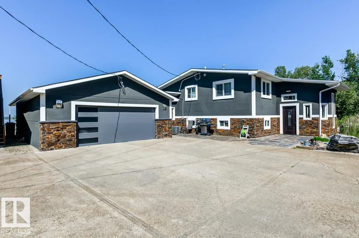 53220 RGE ROAD 263