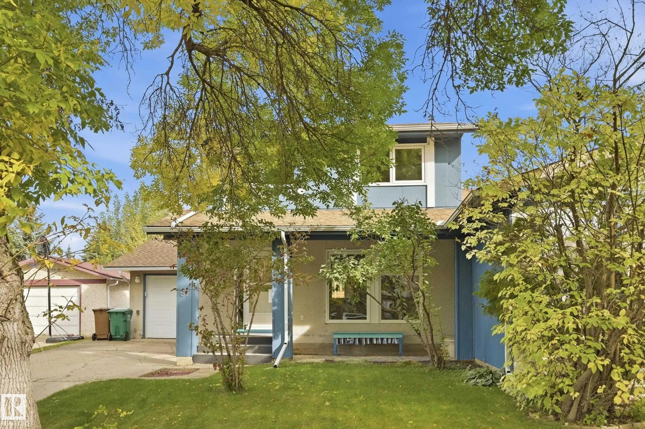 67 LAMARTINE Crescent