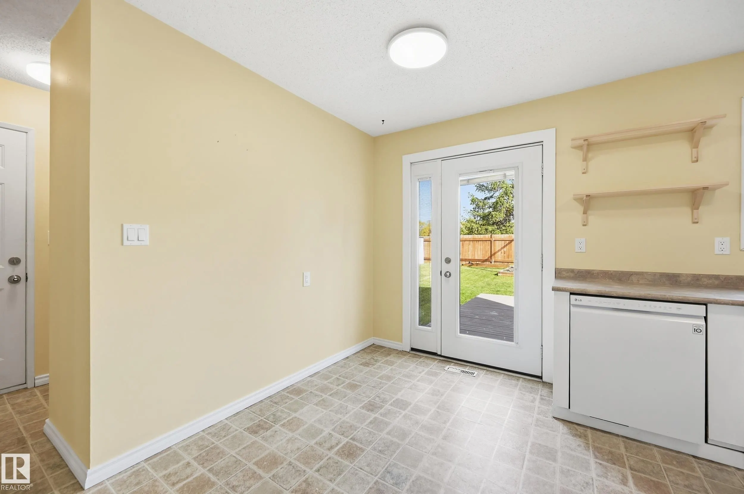 67 LAMARTINE Crescent