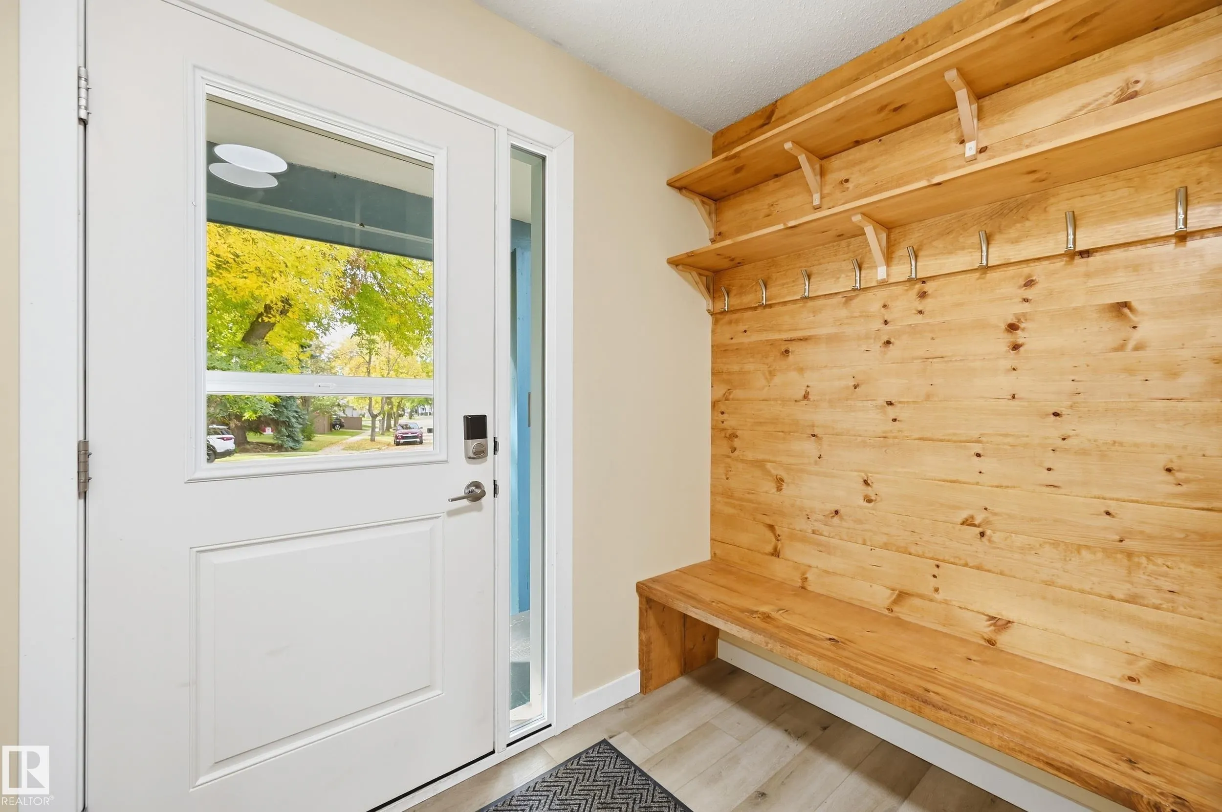 67 LAMARTINE Crescent