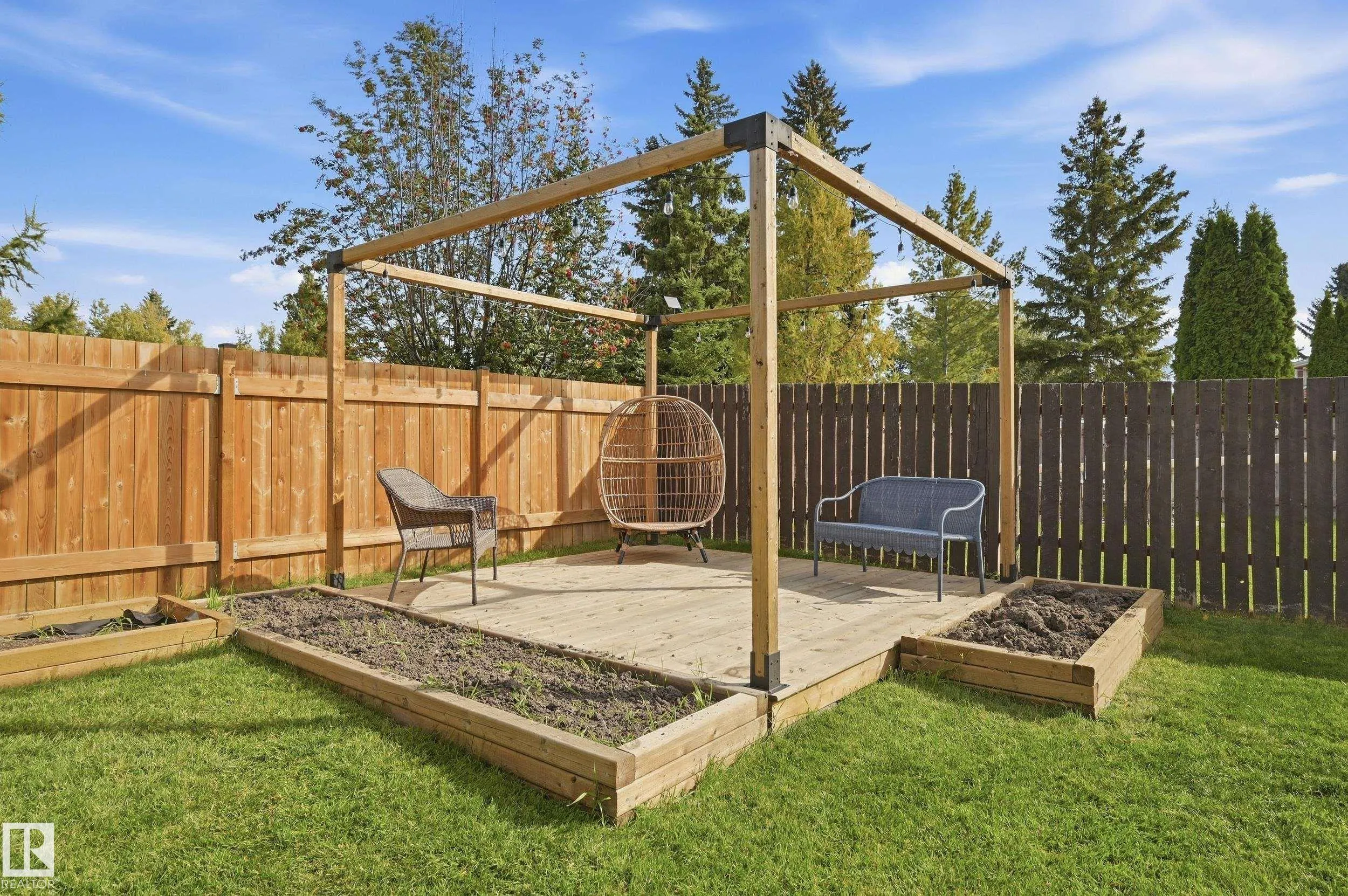 67 LAMARTINE Crescent