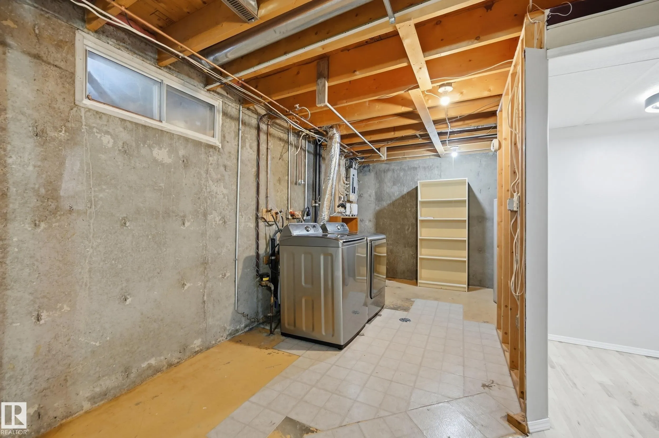 67 LAMARTINE Crescent