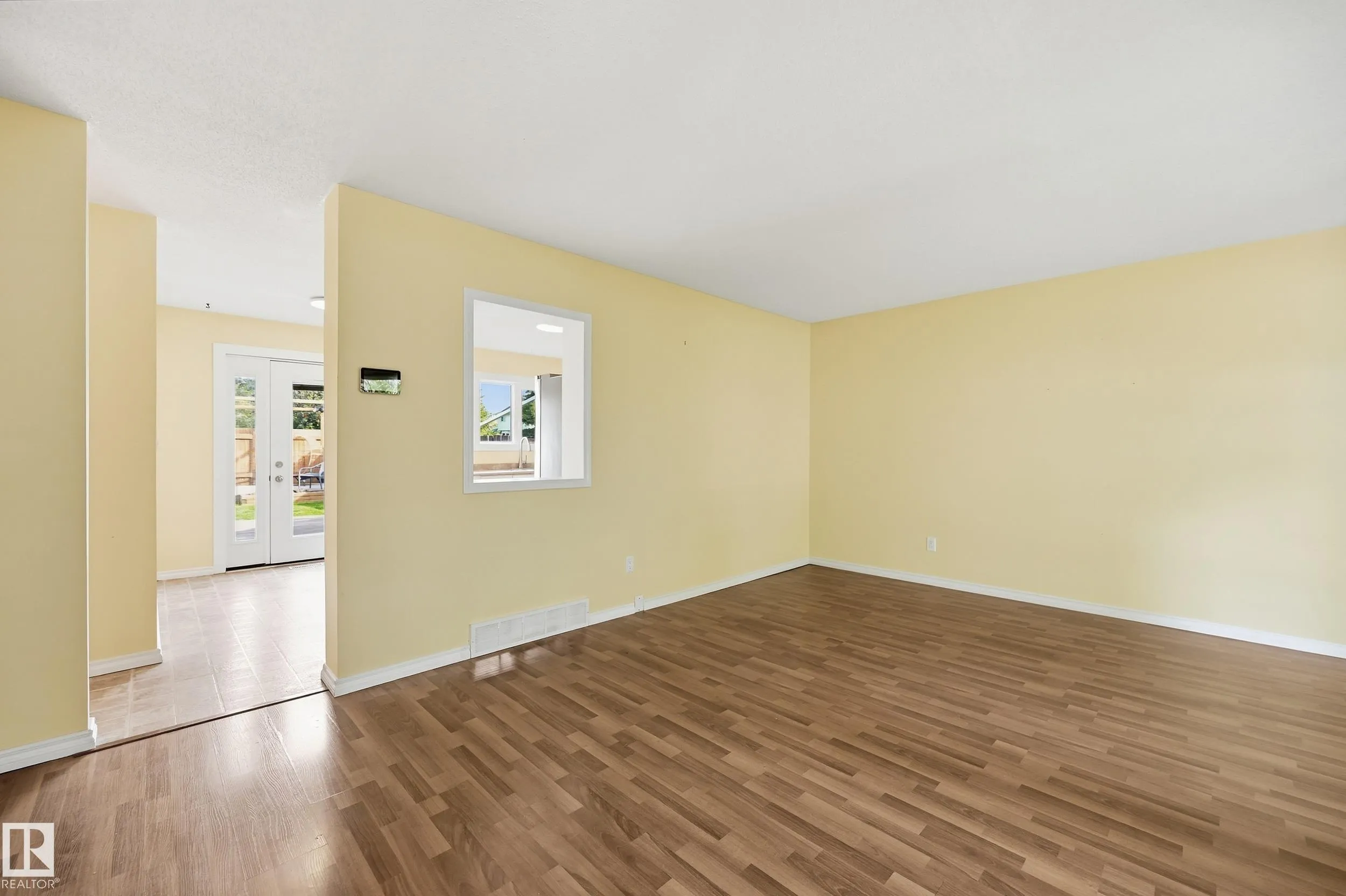 67 LAMARTINE Crescent