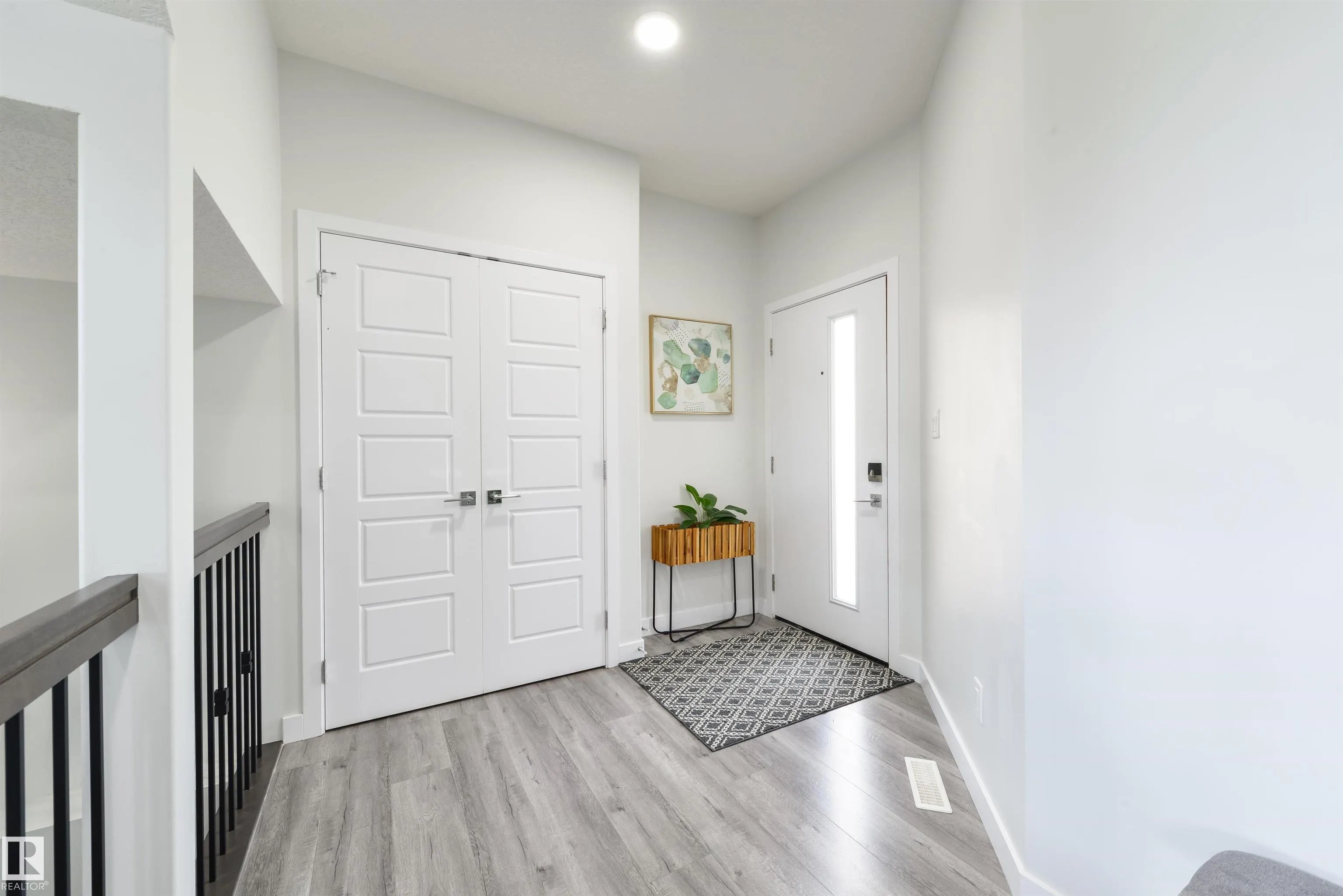 1032 BERG Place