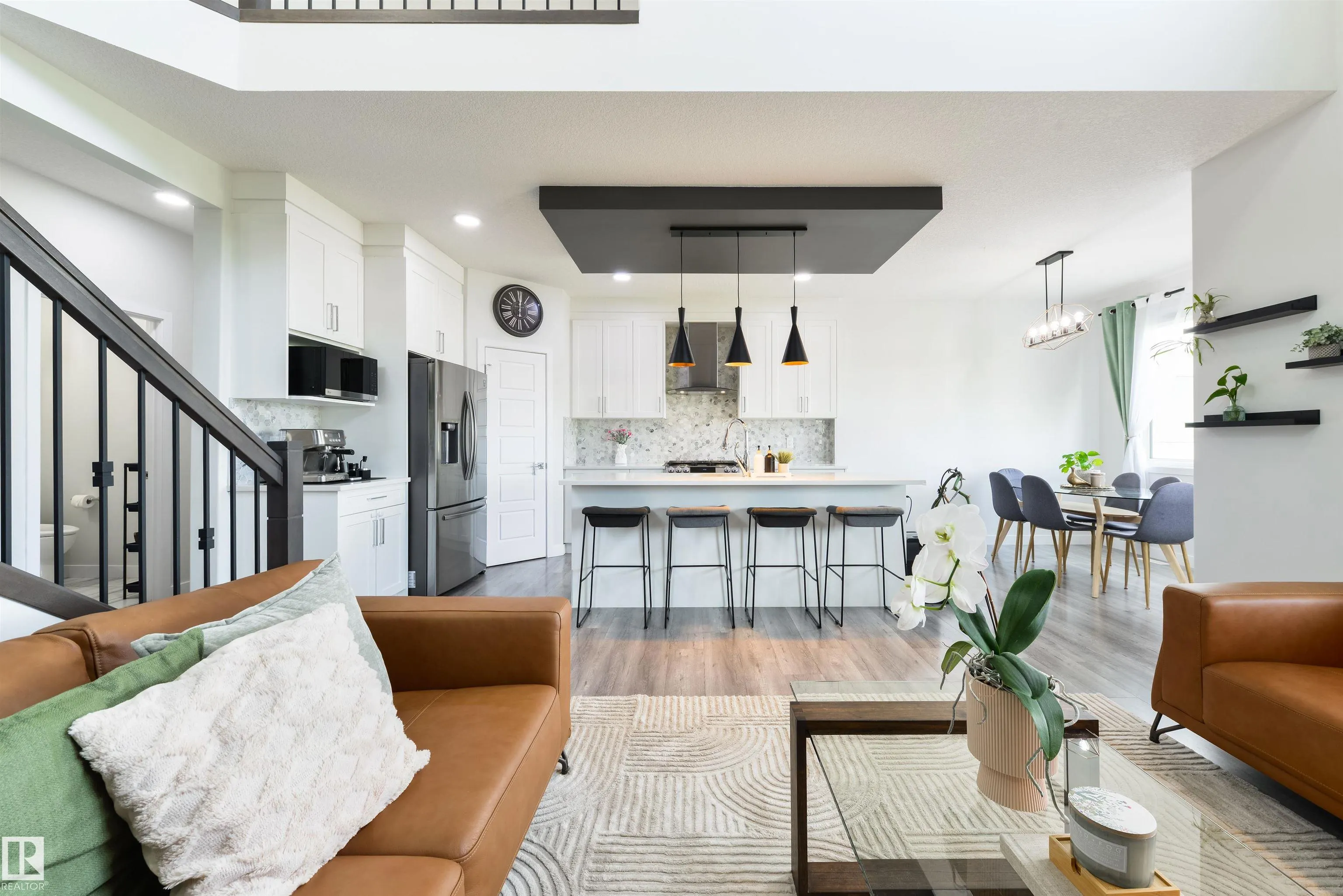 1032 BERG Place