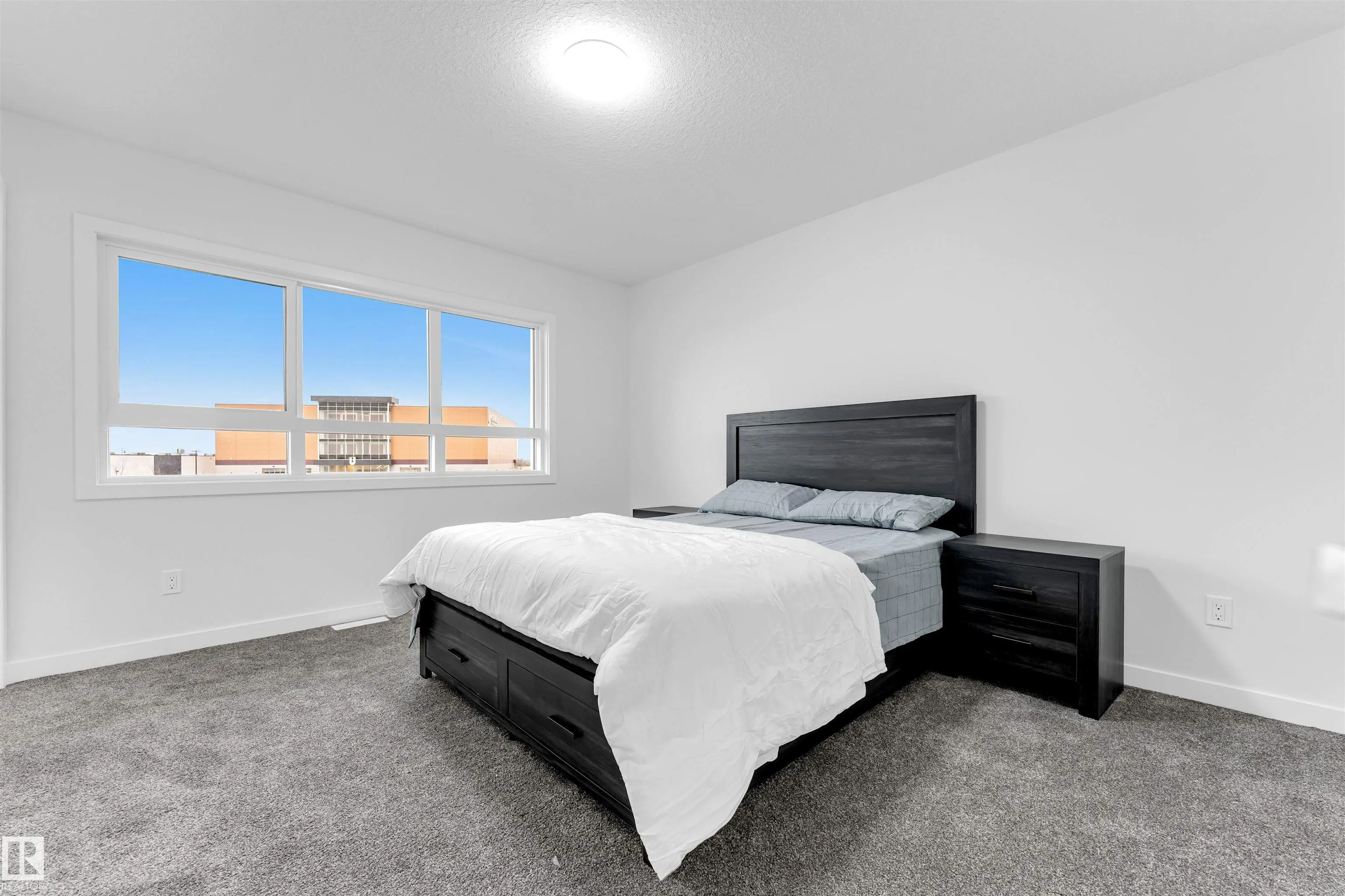 130 element dr