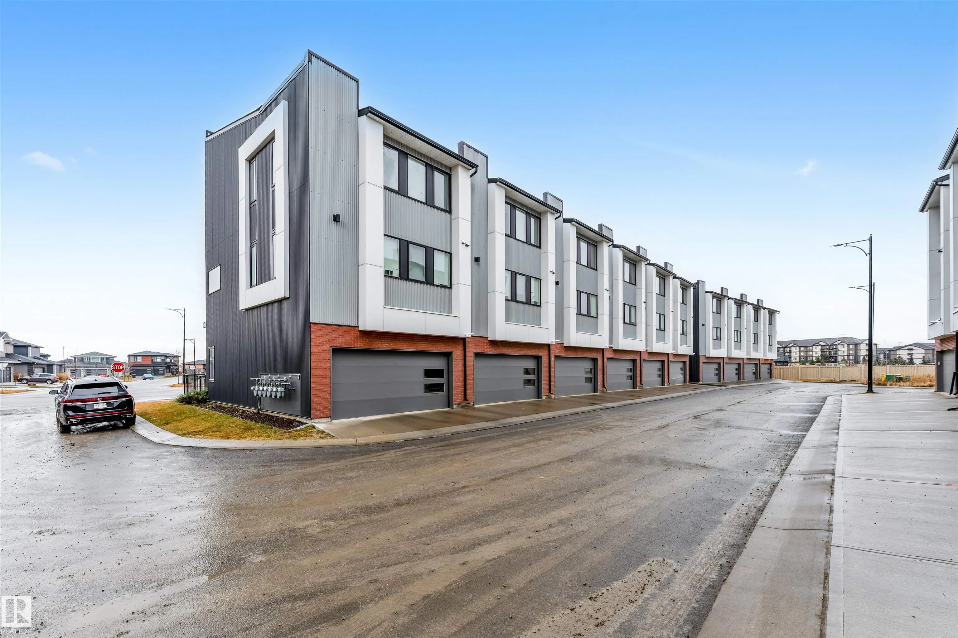 130 element dr