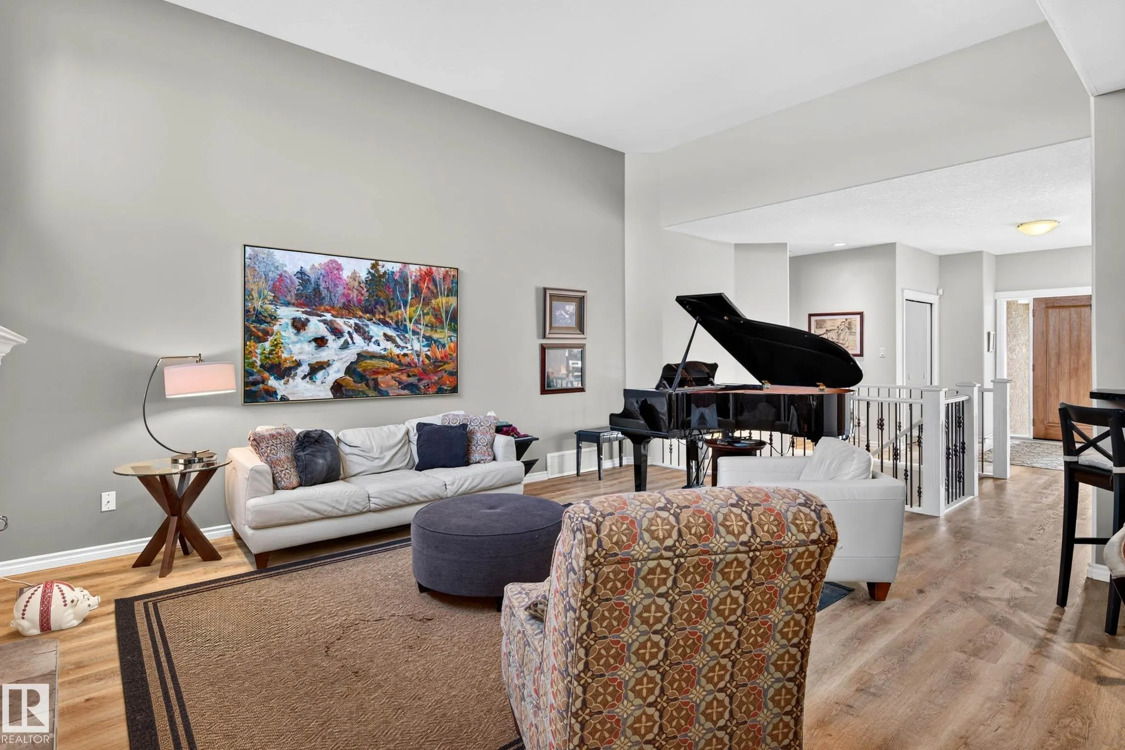 2445 Tegler Green