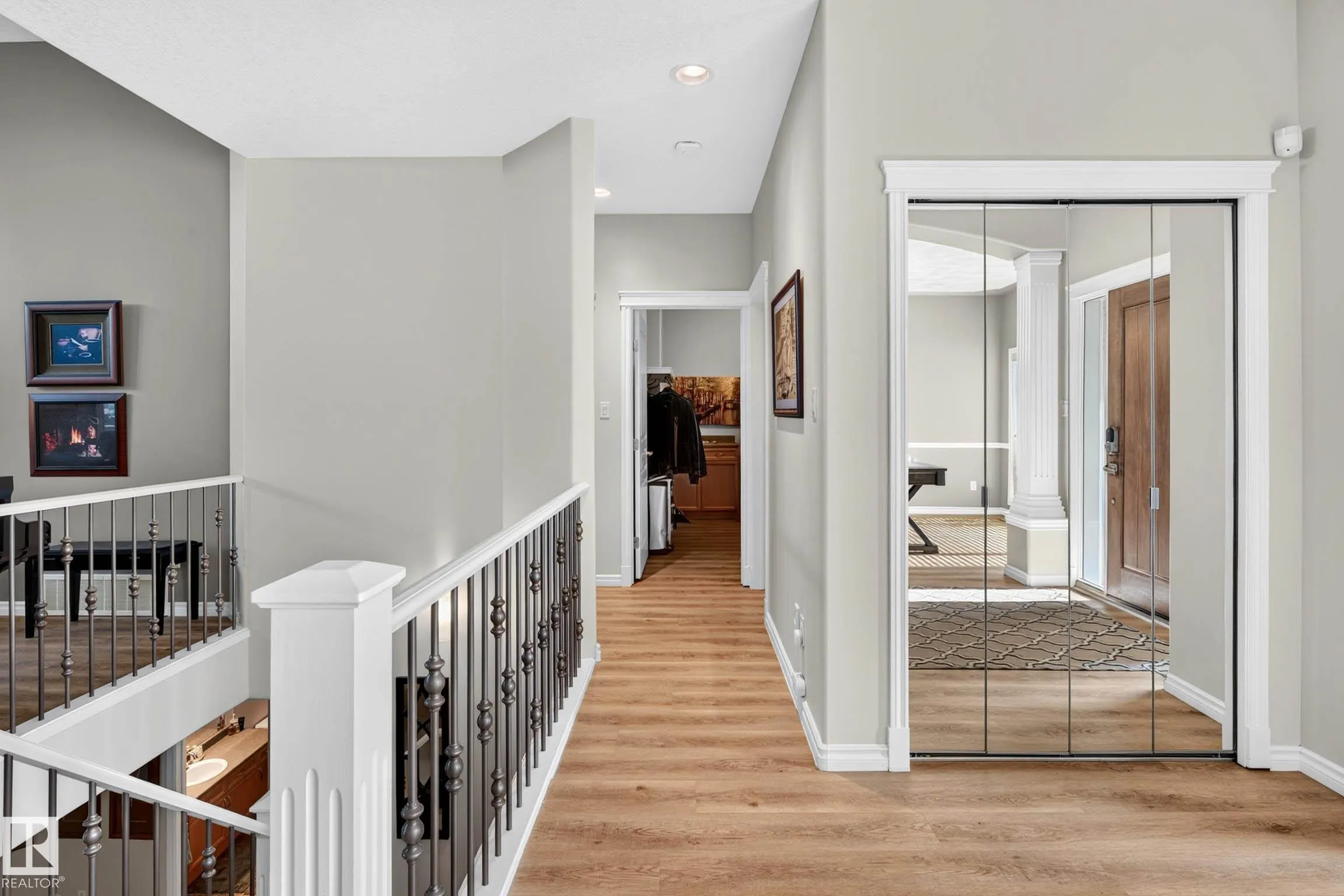 2445 Tegler Green