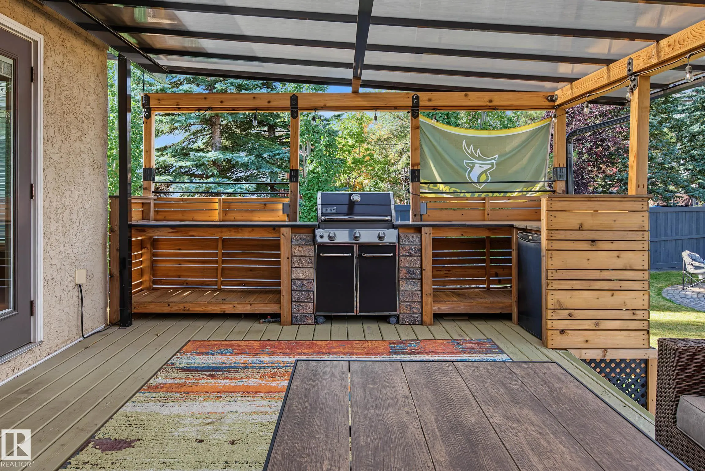 2445 Tegler Green
