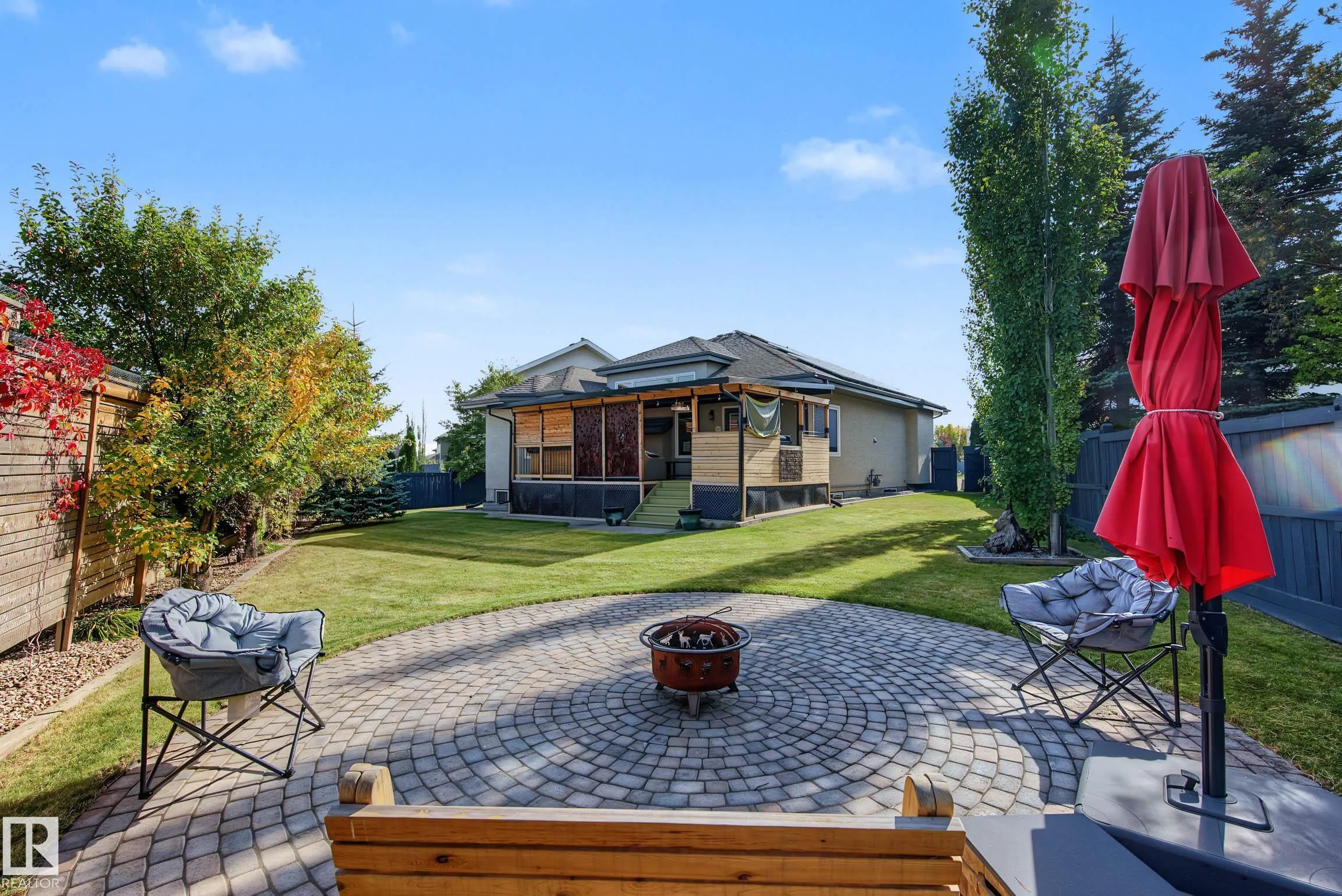 2445 Tegler Green
