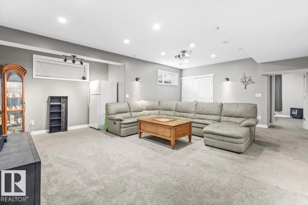 4289 SUMMERLAND Drive