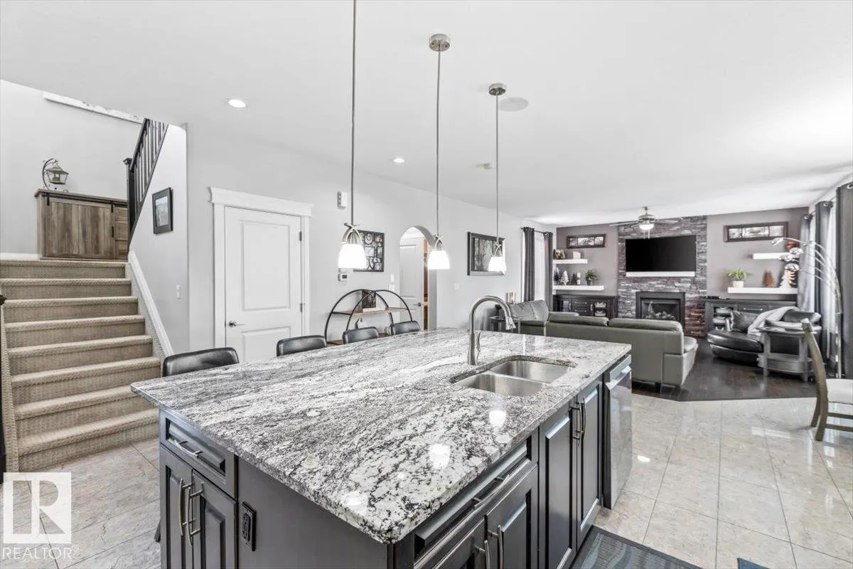 4289 SUMMERLAND Drive