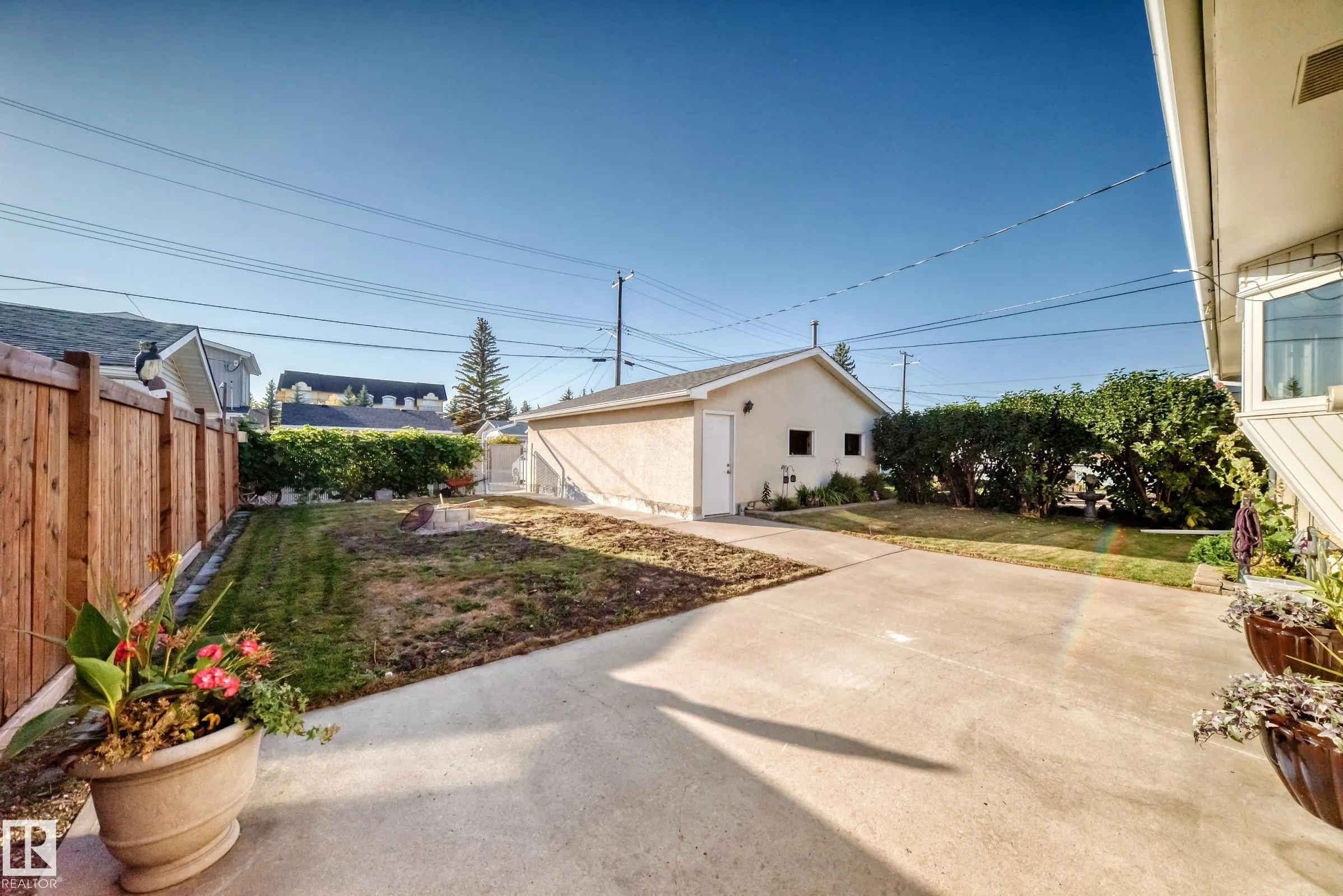 9828 164 Street