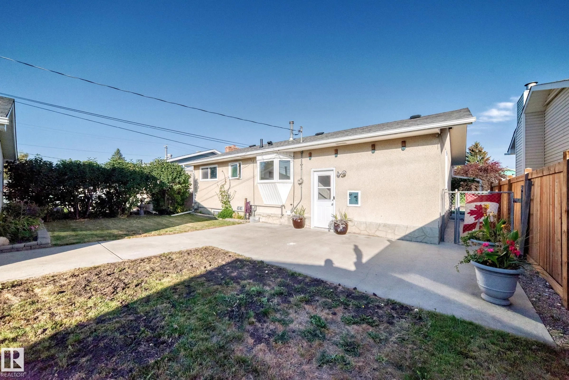 9828 164 Street