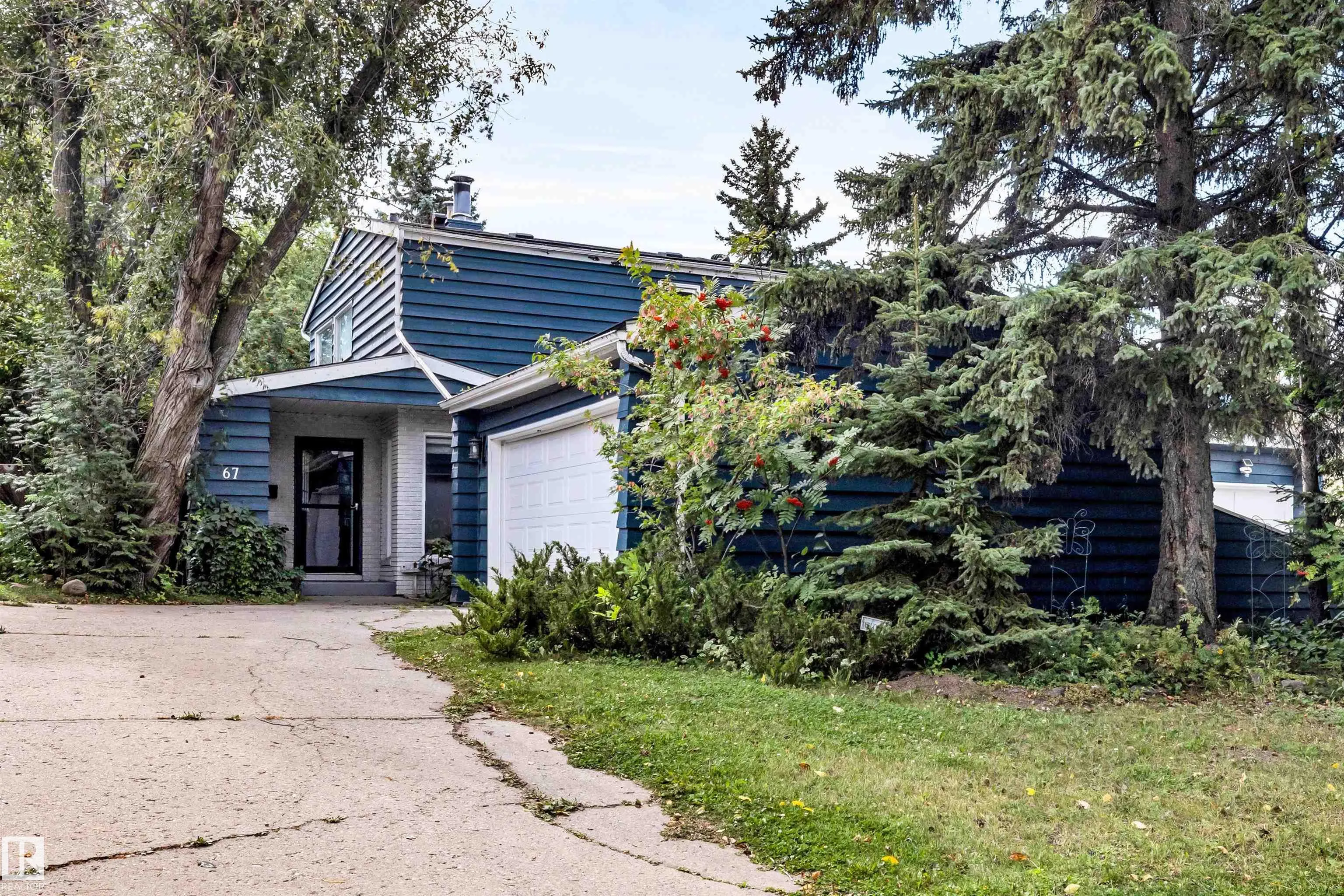 67 WOODLANDS Road