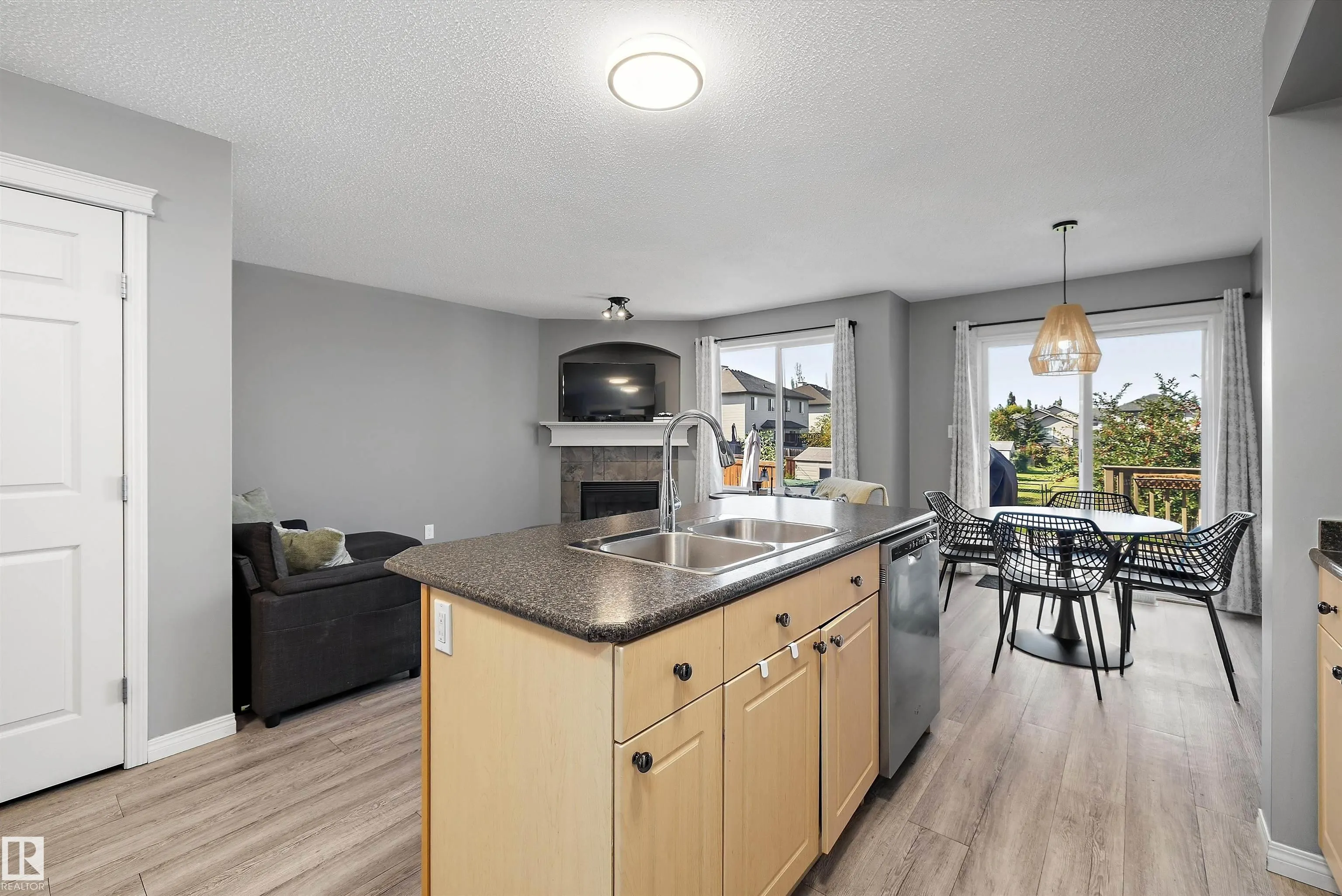 80 HARTWICK Landing