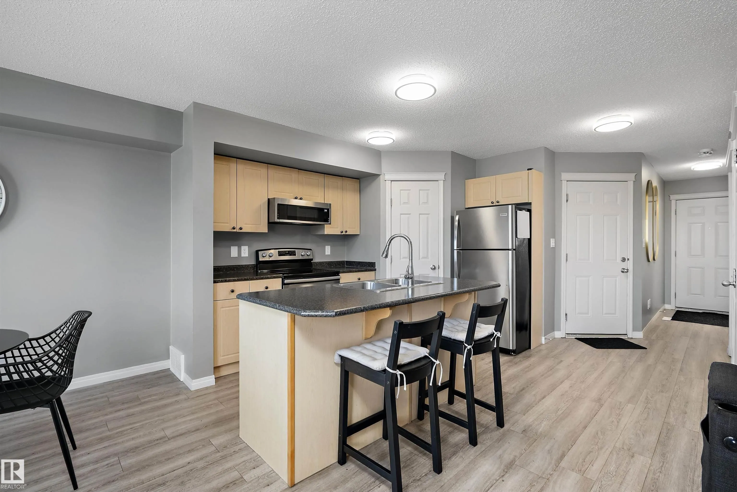 80 HARTWICK Landing