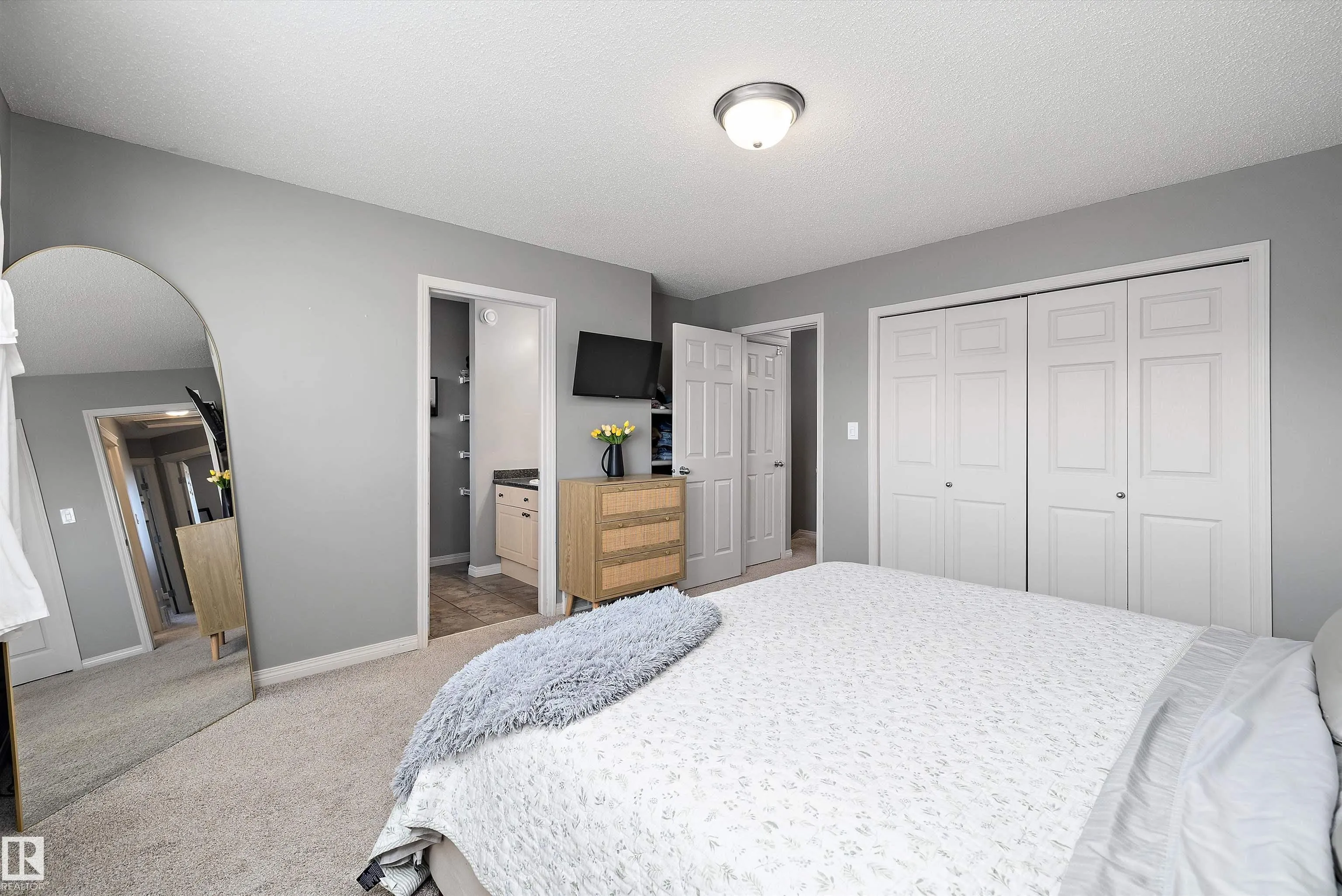 80 HARTWICK Landing