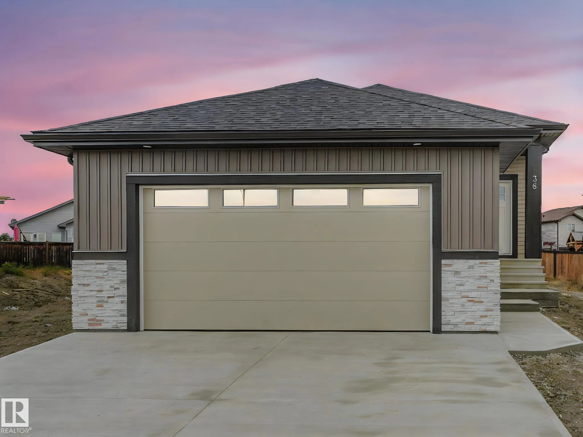 36 DALQUIST BAY