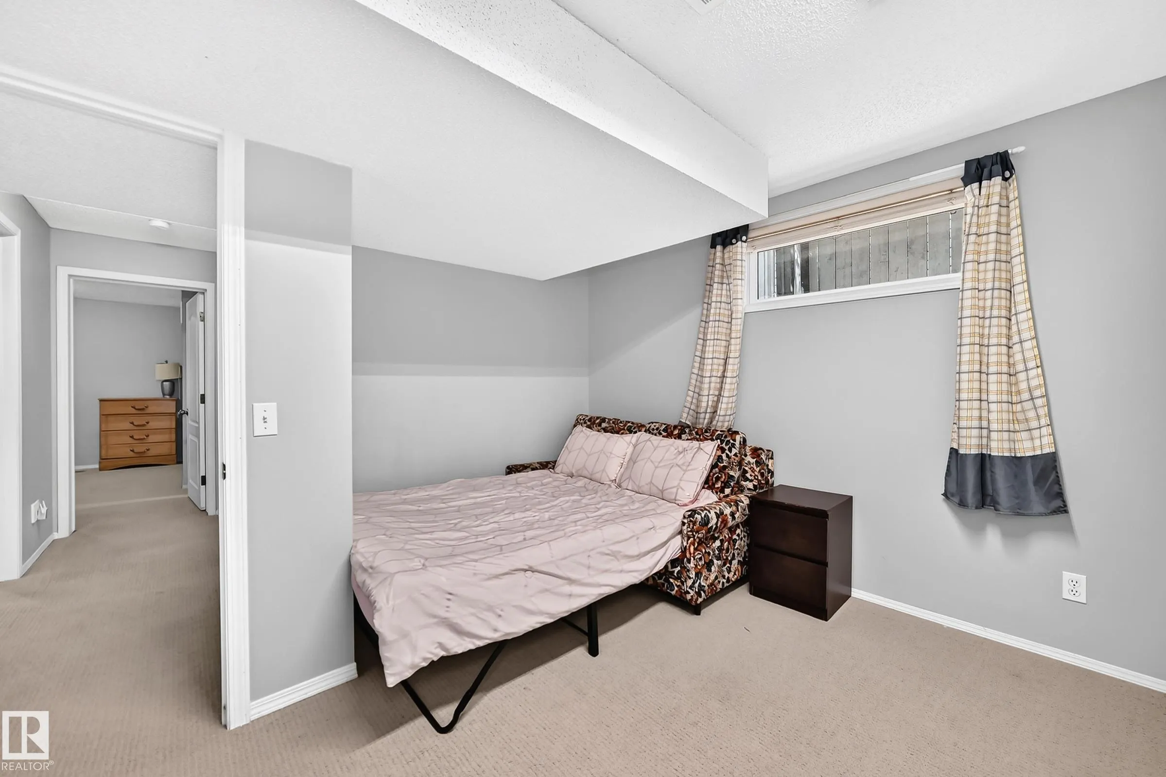 80 BIRCHMONT Drive