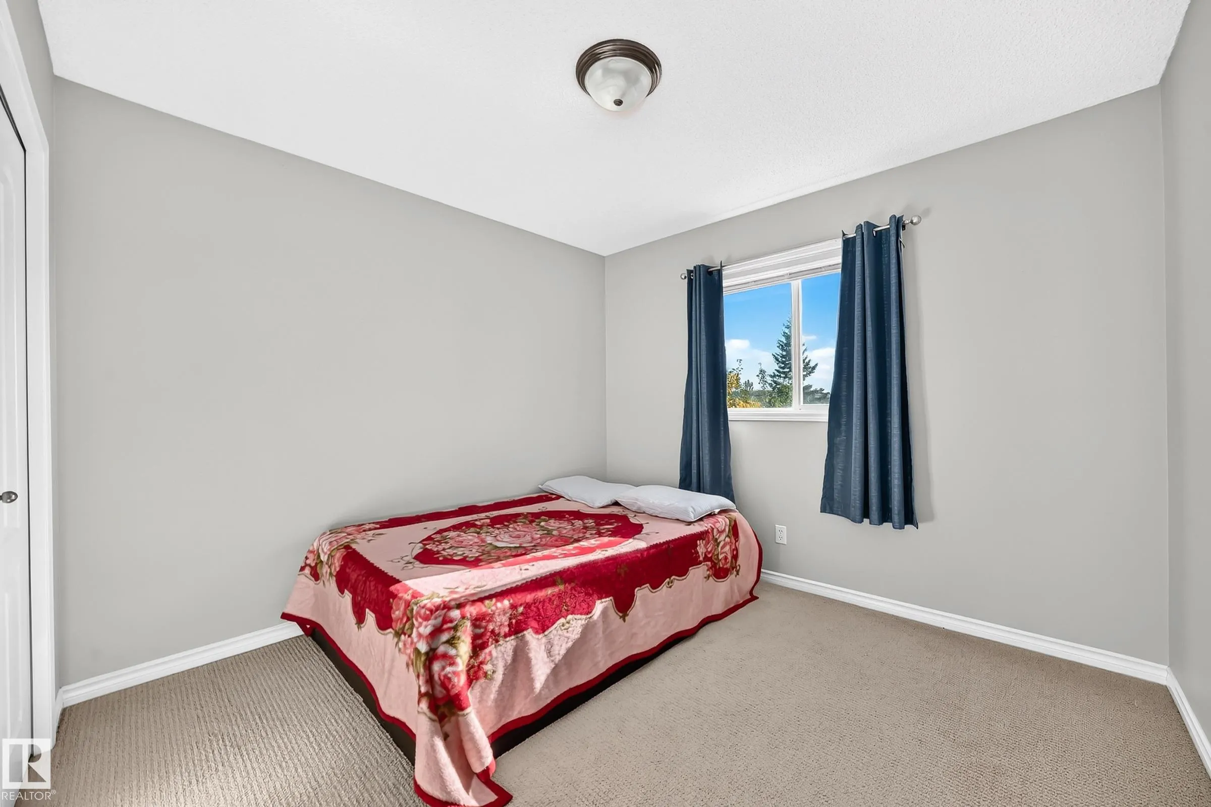 80 BIRCHMONT Drive