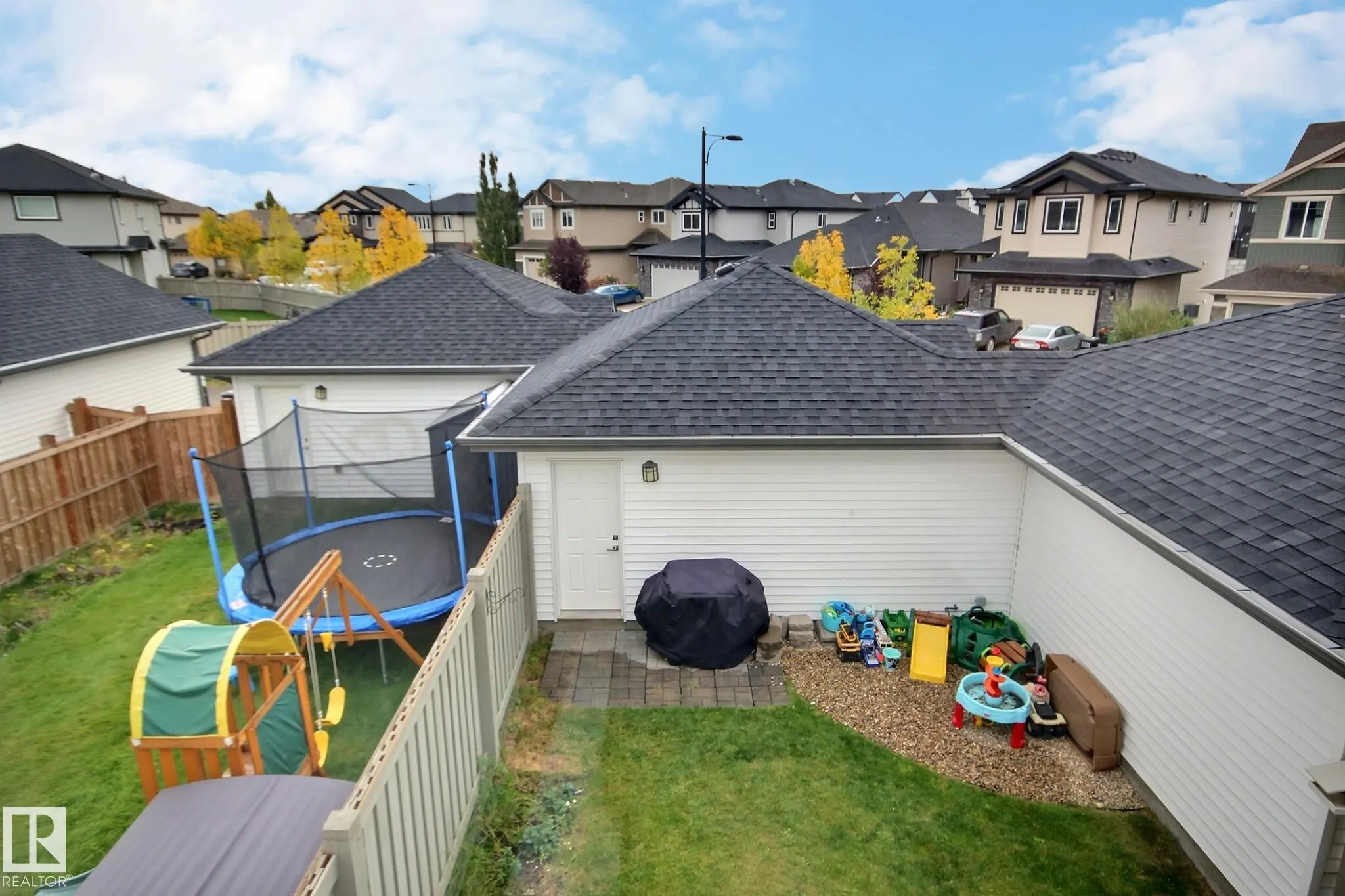 565 CHAPPELLE Drive