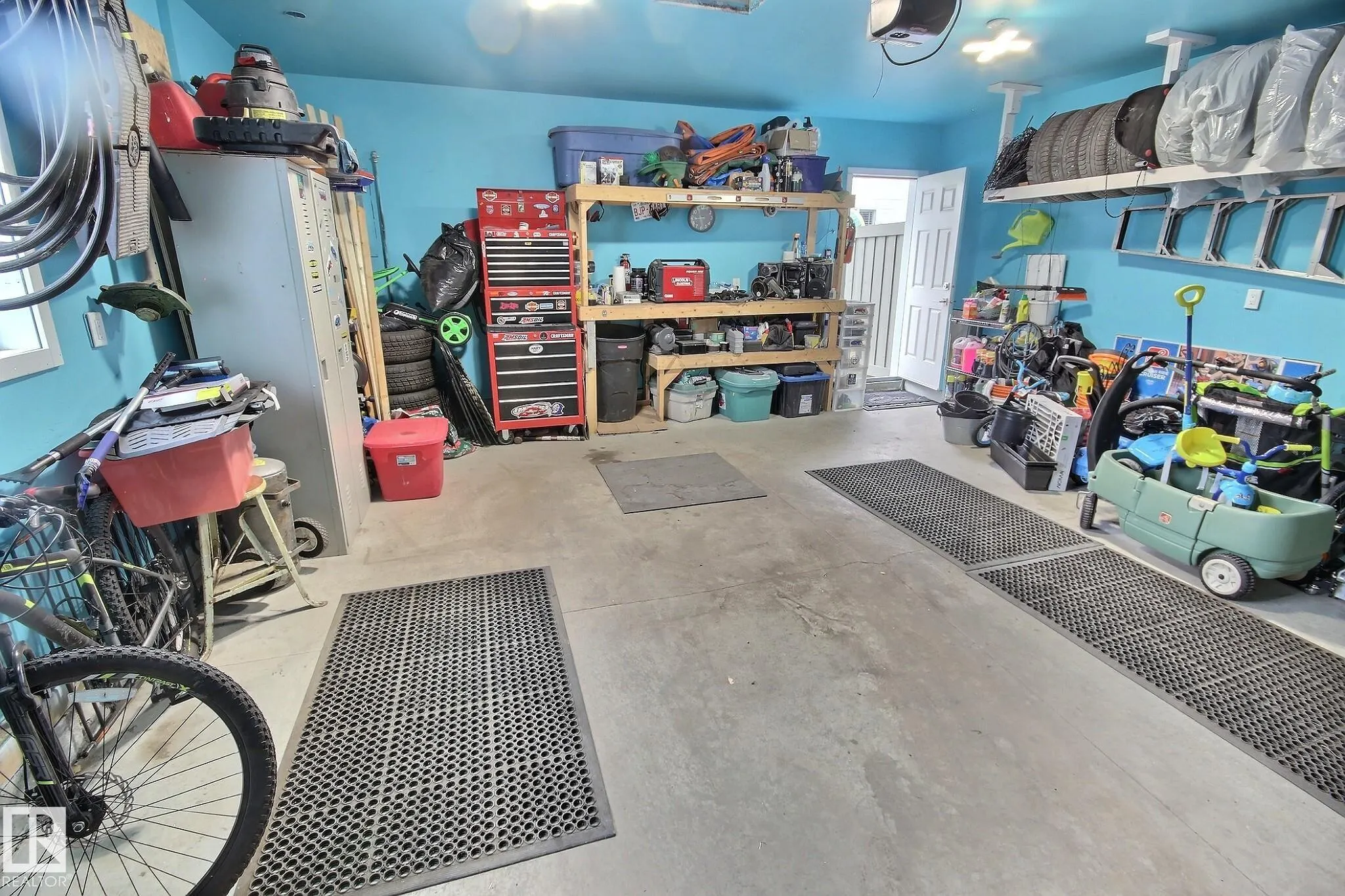 565 CHAPPELLE Drive
